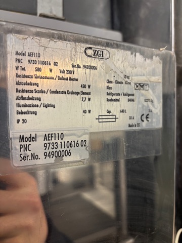 SELT / SOLD Zanussi frystiskápur 3