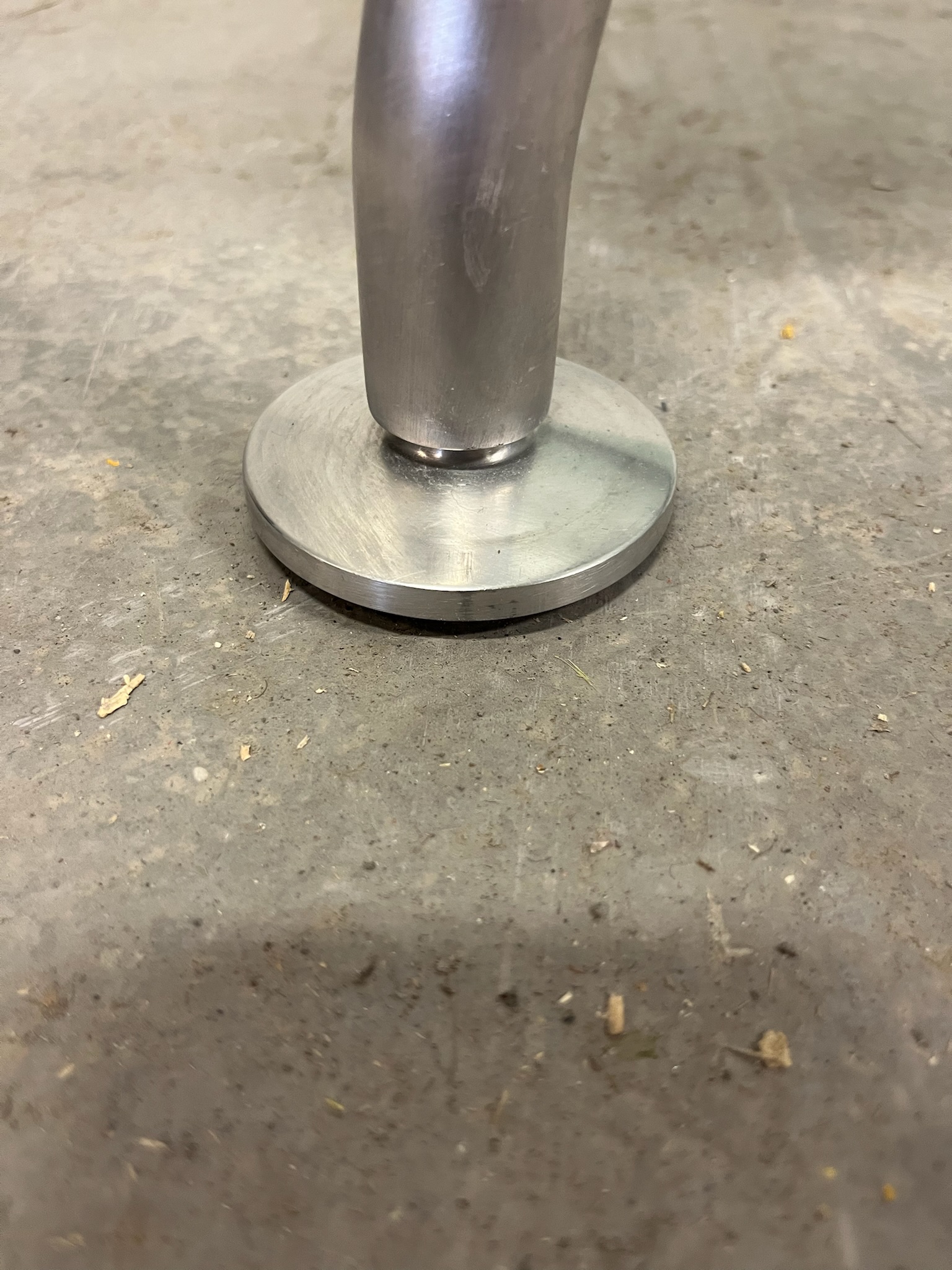 SELT / SOLD Gler stofuborð, B60xD60xH30sm. 5