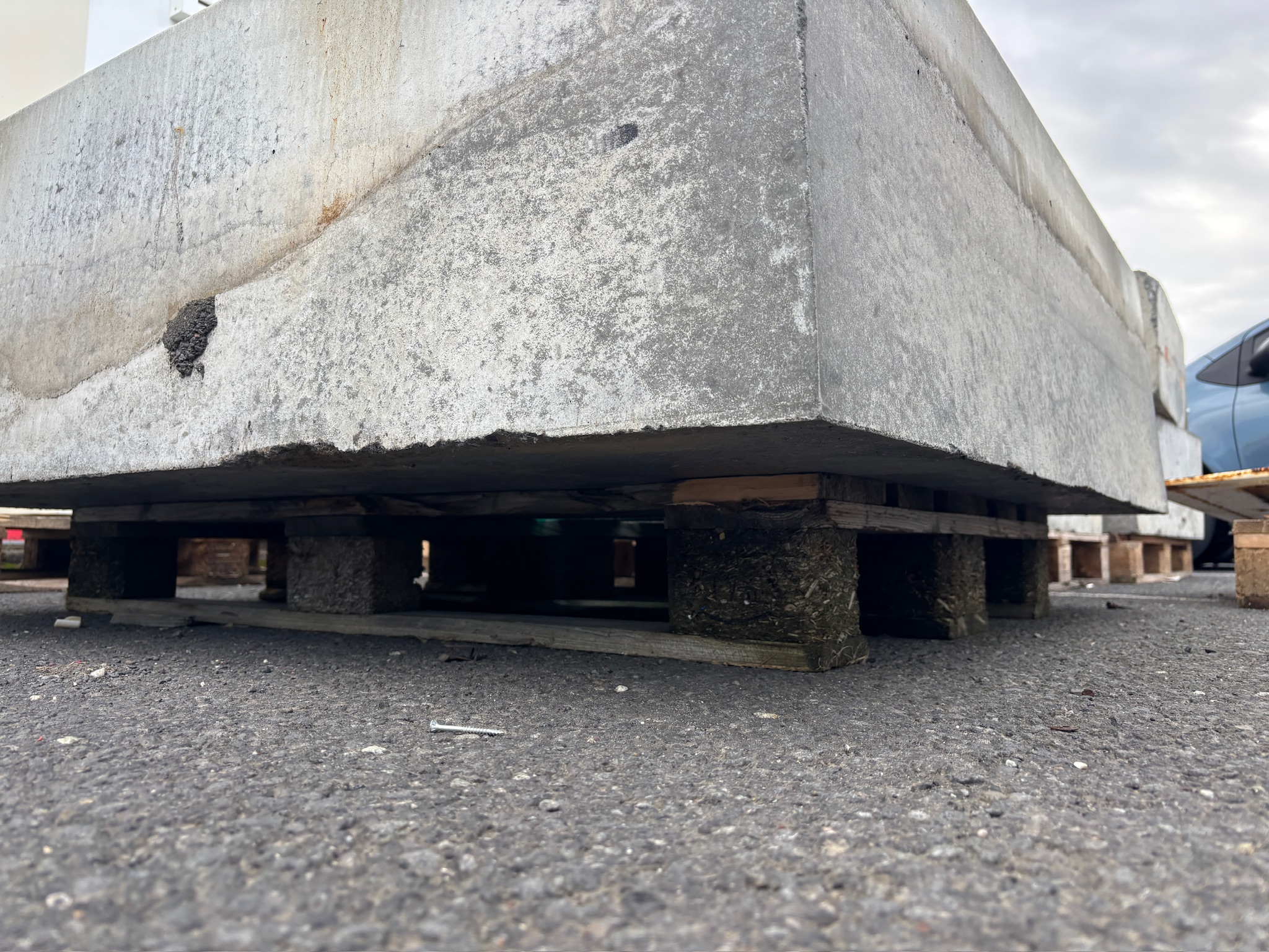 Forsteyptur sökkull H40 x 140x135 3
