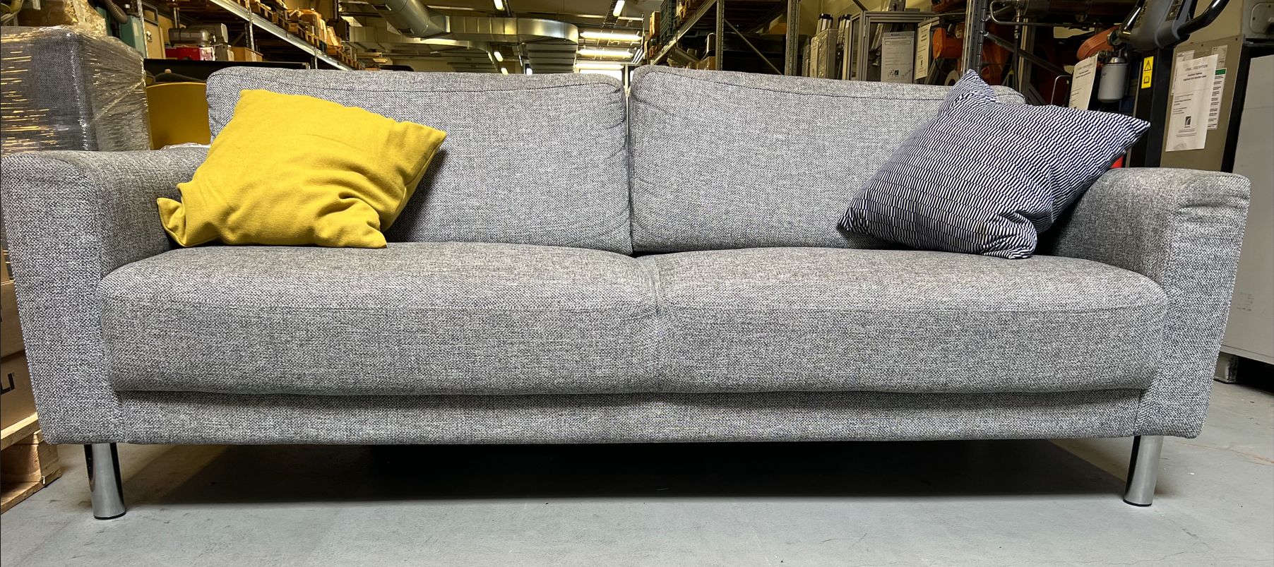 SELT / SOLD Fínasti sófi - 206 sm 2