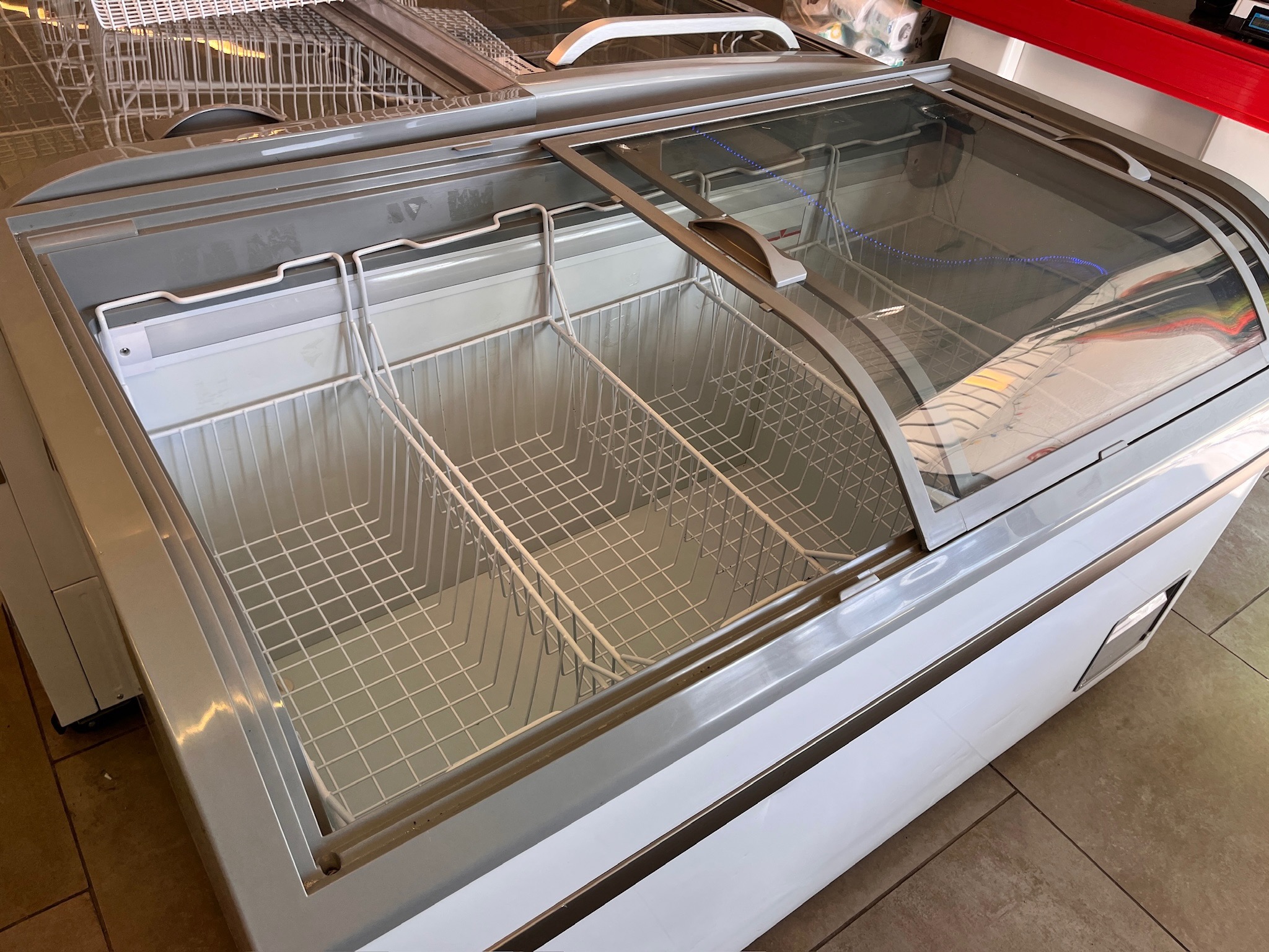 SELT / SOLD Scancool 500 lítra Frysti- og kælikista XS 602 E (2022) 9