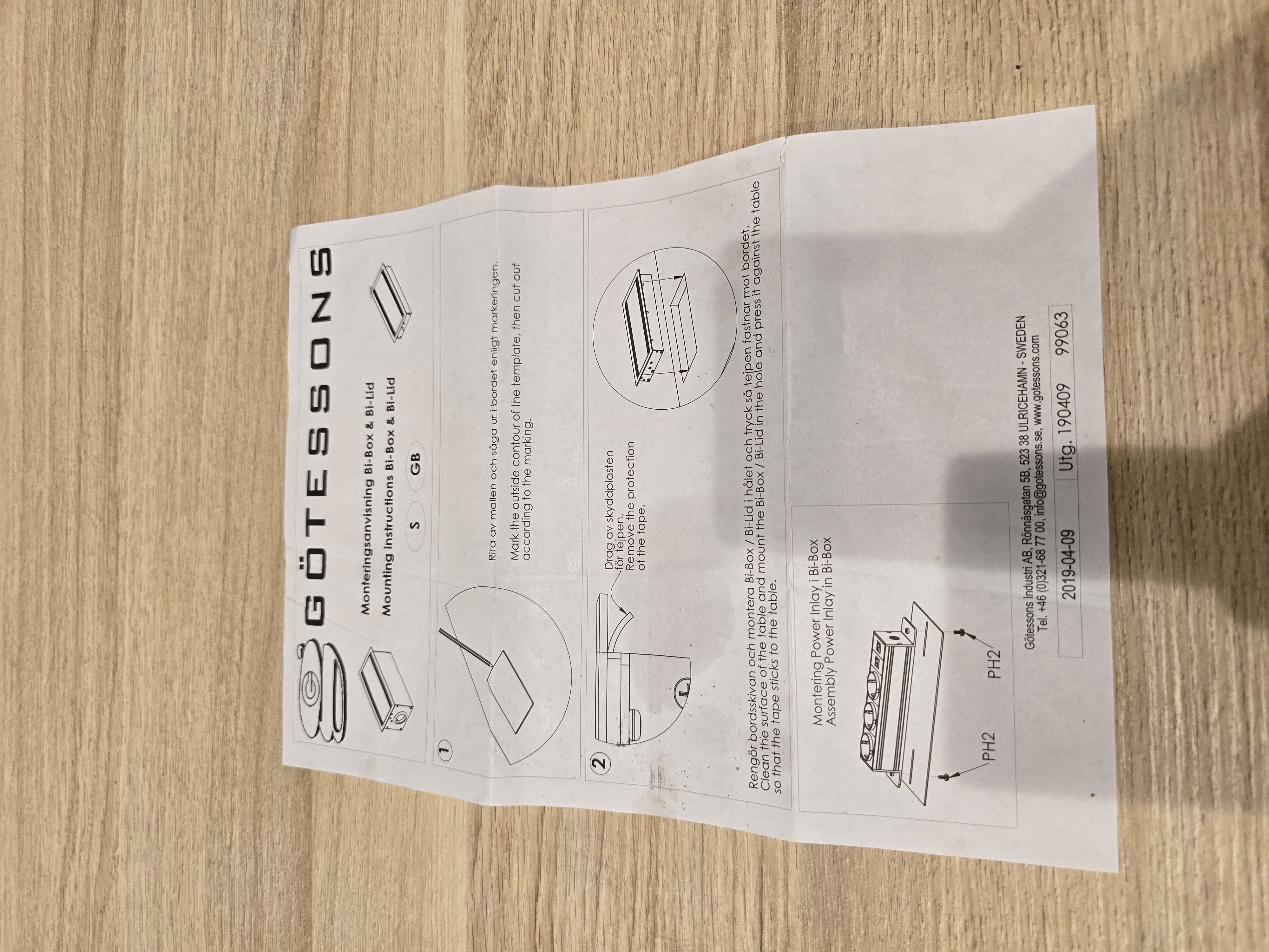 SELT / SOLD Götessons fundarborð með tenglaboxi frá Pennanum, L240xB120sm. 11