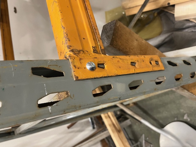 SELT / SOLD Brettarekkar, H210 x B250 x D100 sm. - Reykjanesbær 2