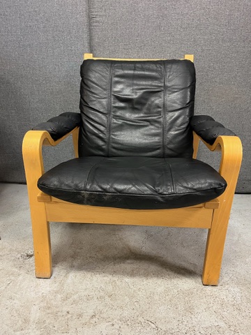 SELT / SOLD Hægindastóll, leður