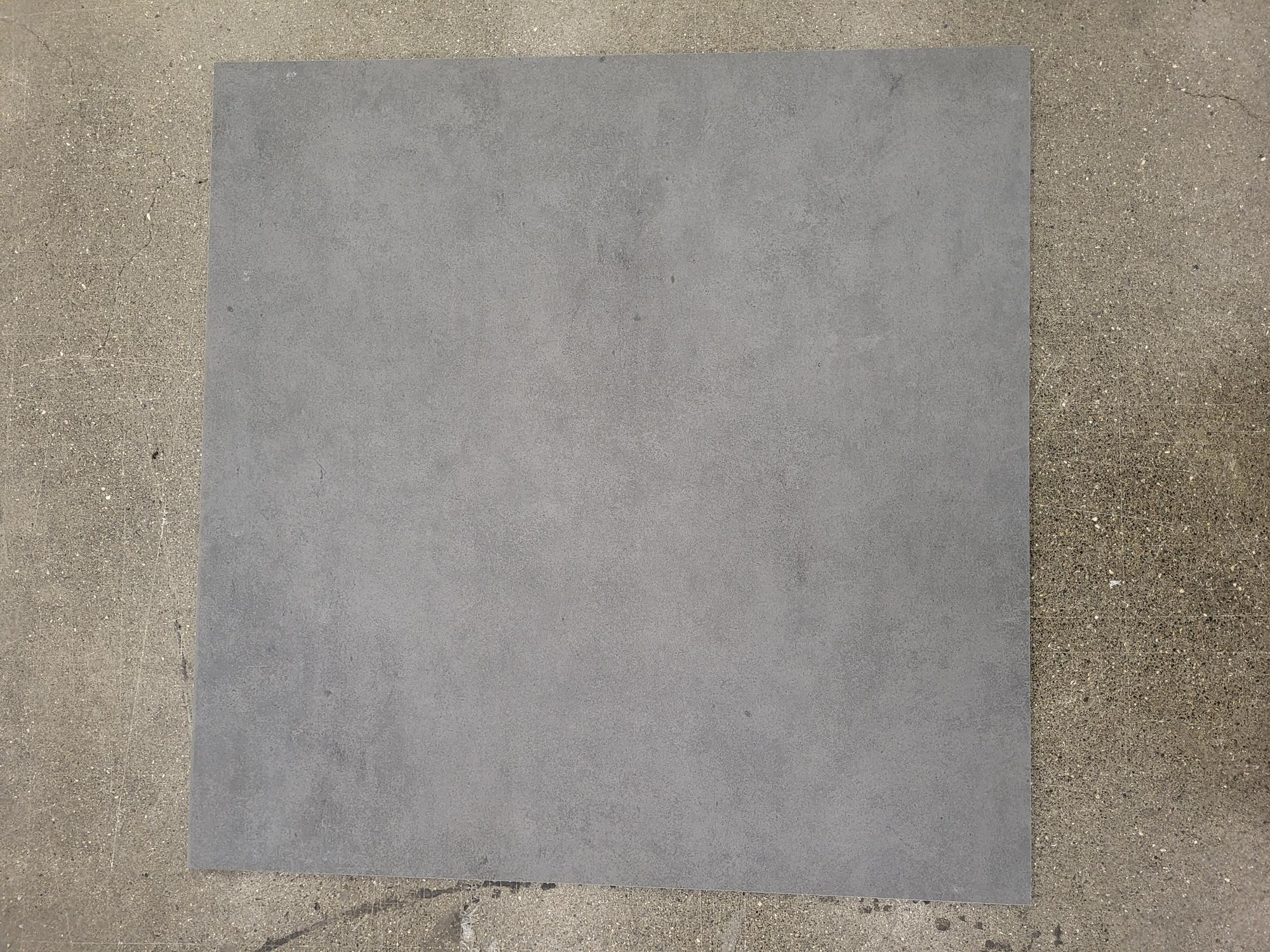 SELT / SOLD - Betontech Mud Matt 60 x 60 flísar - 11,88 fm