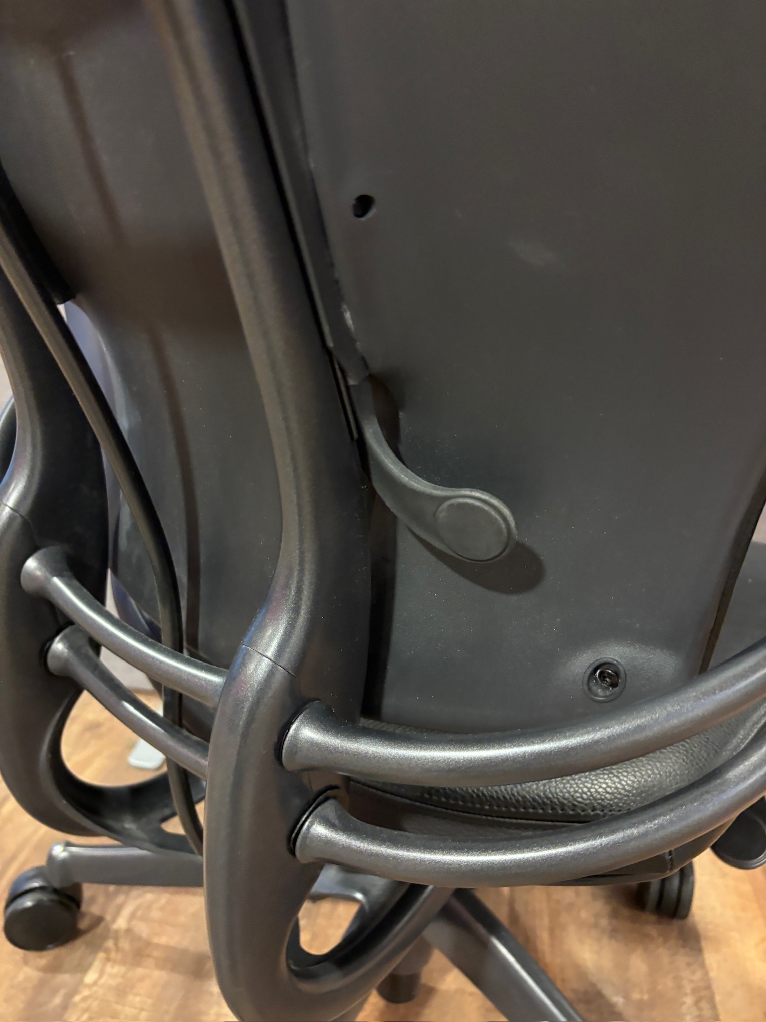 SELT / SOLD Humanscale skrifborðsstóll 5