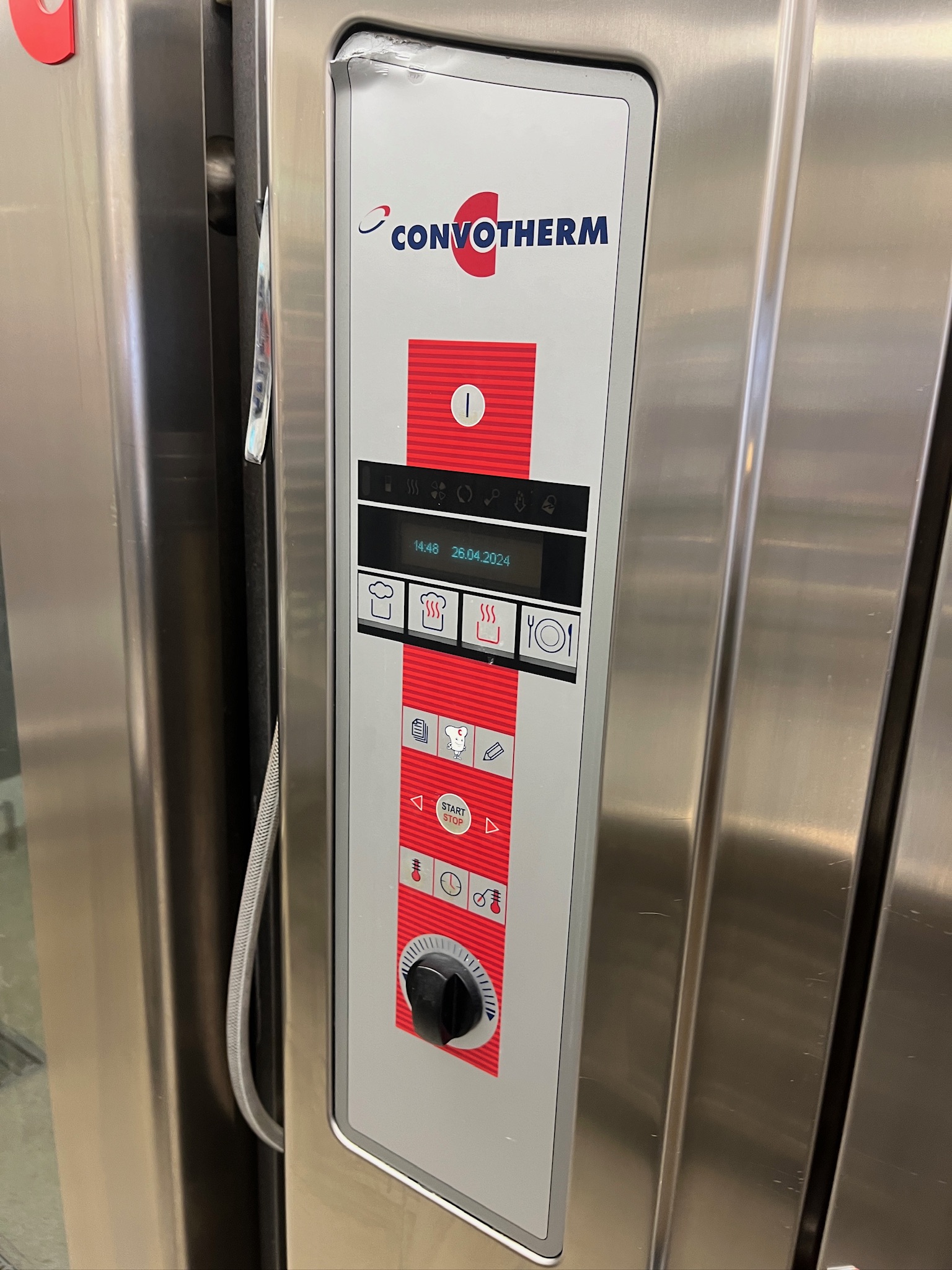SELT / SOLD - Convotherm gufuofn án ketils en m.hreinsikerfi, 20 skúffur 6