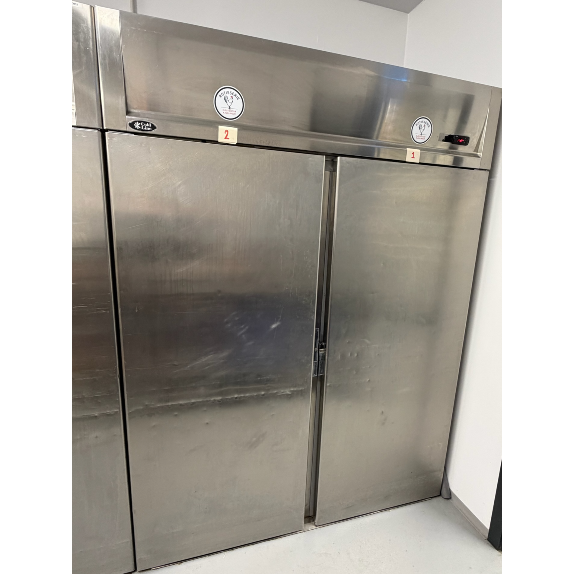 Cold Line kæliskápur frá BVT, 1600ltr. H210 x B150