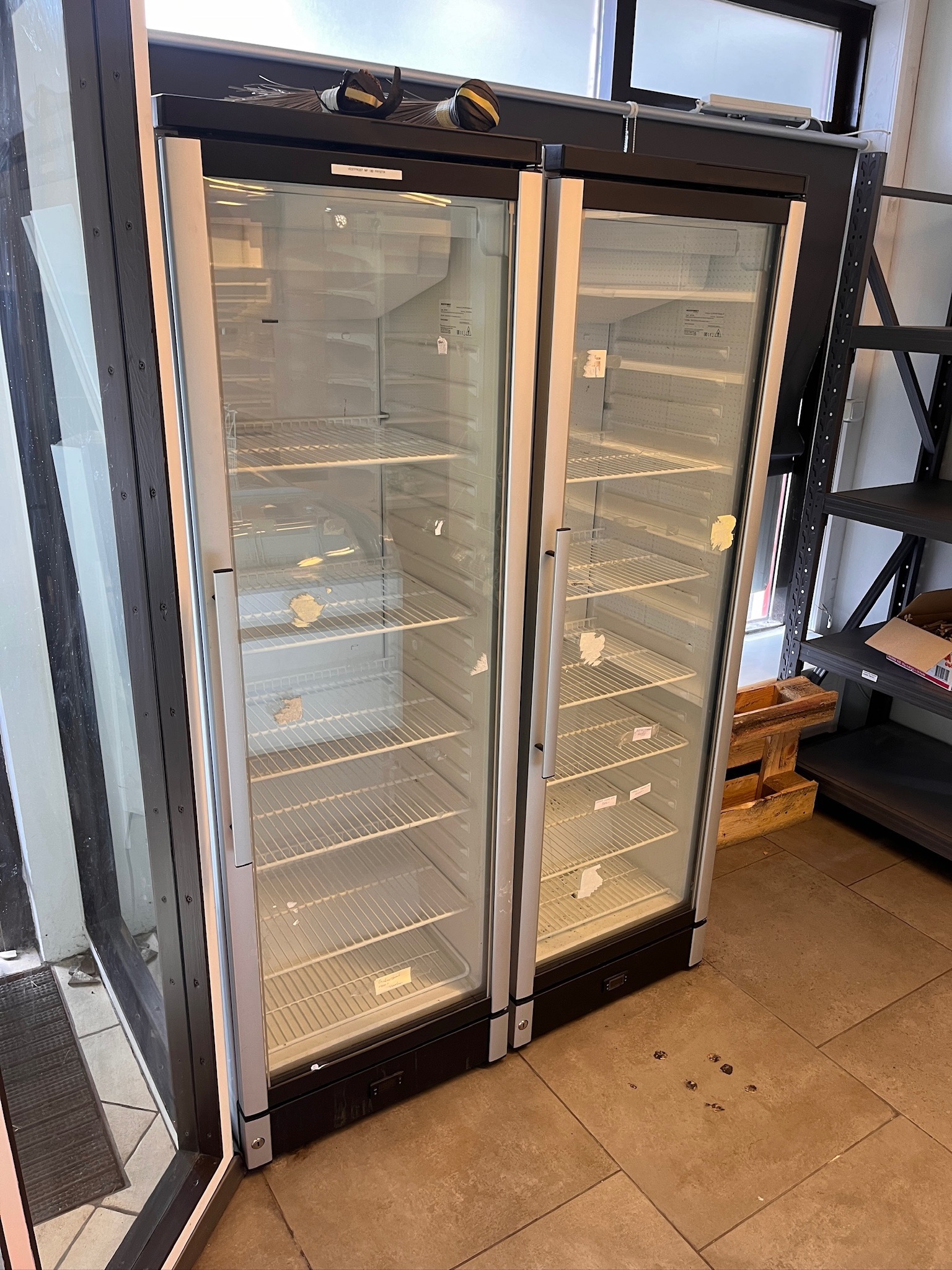 SELT / SOLD - Vestfrost frystir frá BVT - Bako , H184,5 - B60 - 2 stk.