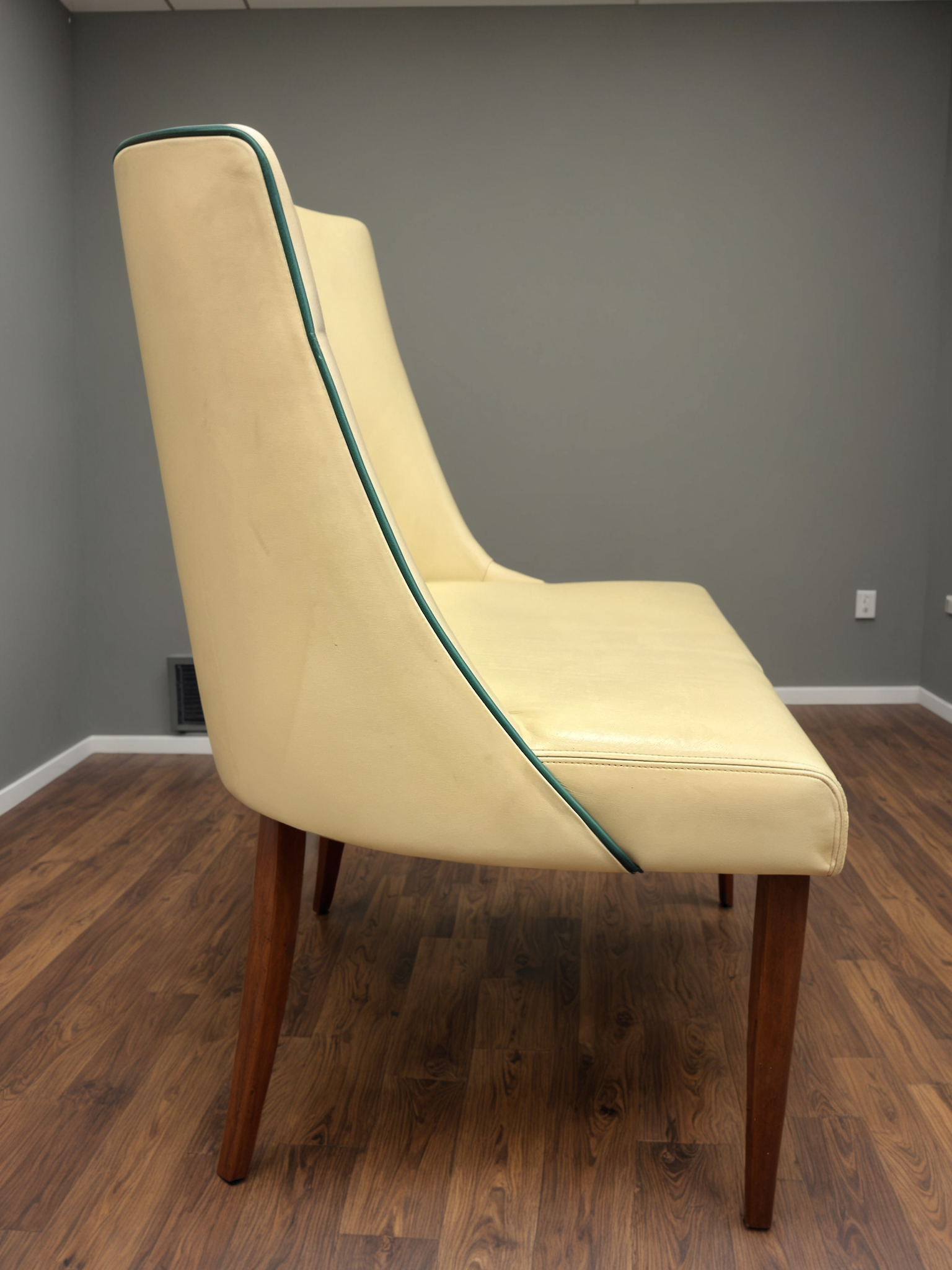 SELT / SOLD Rosello borðstofustóll 3