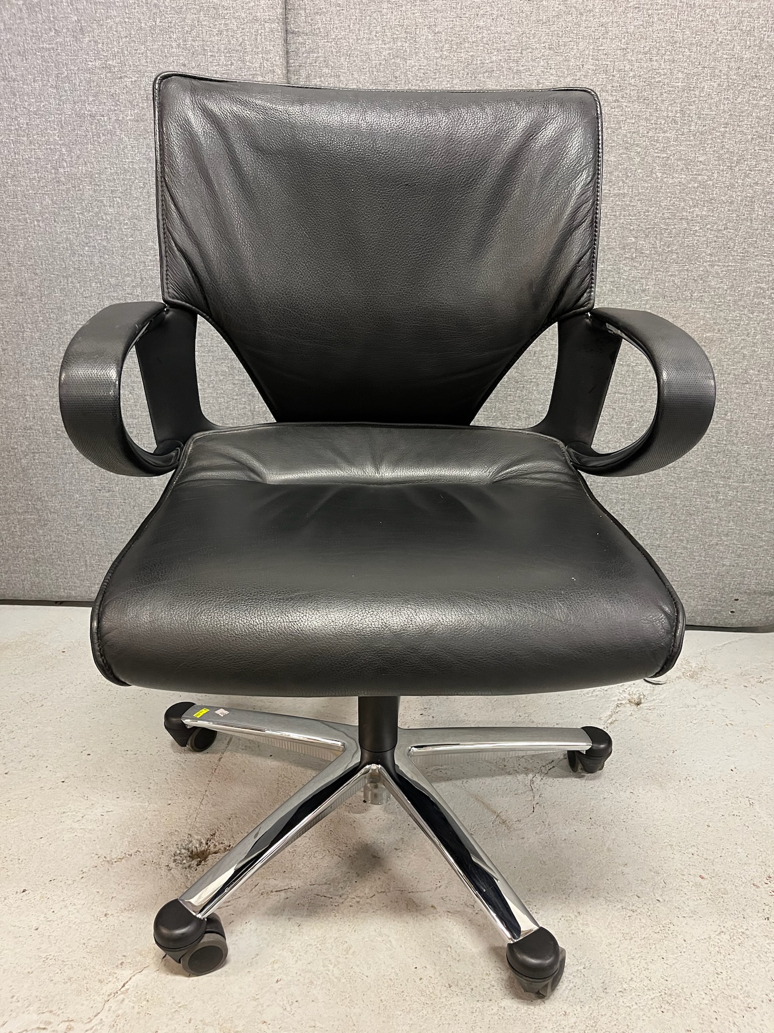 SELT / SOLD Wilkhahn fundarstóll / skrifborðsstóll