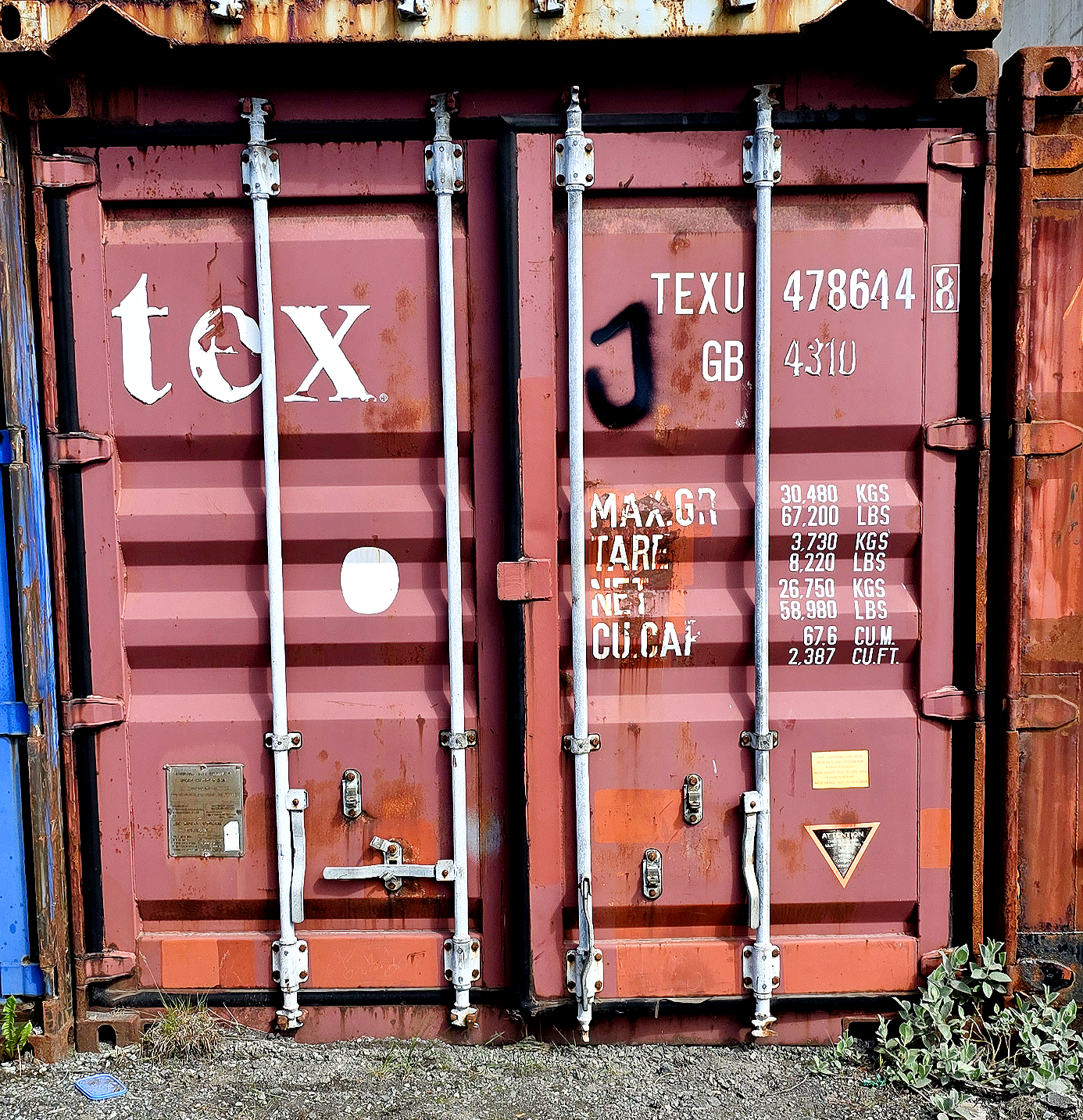SELT / SOLD - Gámur, 40 fet. Pnr. 220 Nr. 478644-8