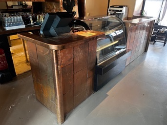 SELT / SOLD Afgreiðsluborð / bar, B85 / 190 x D75 x H110 sm.