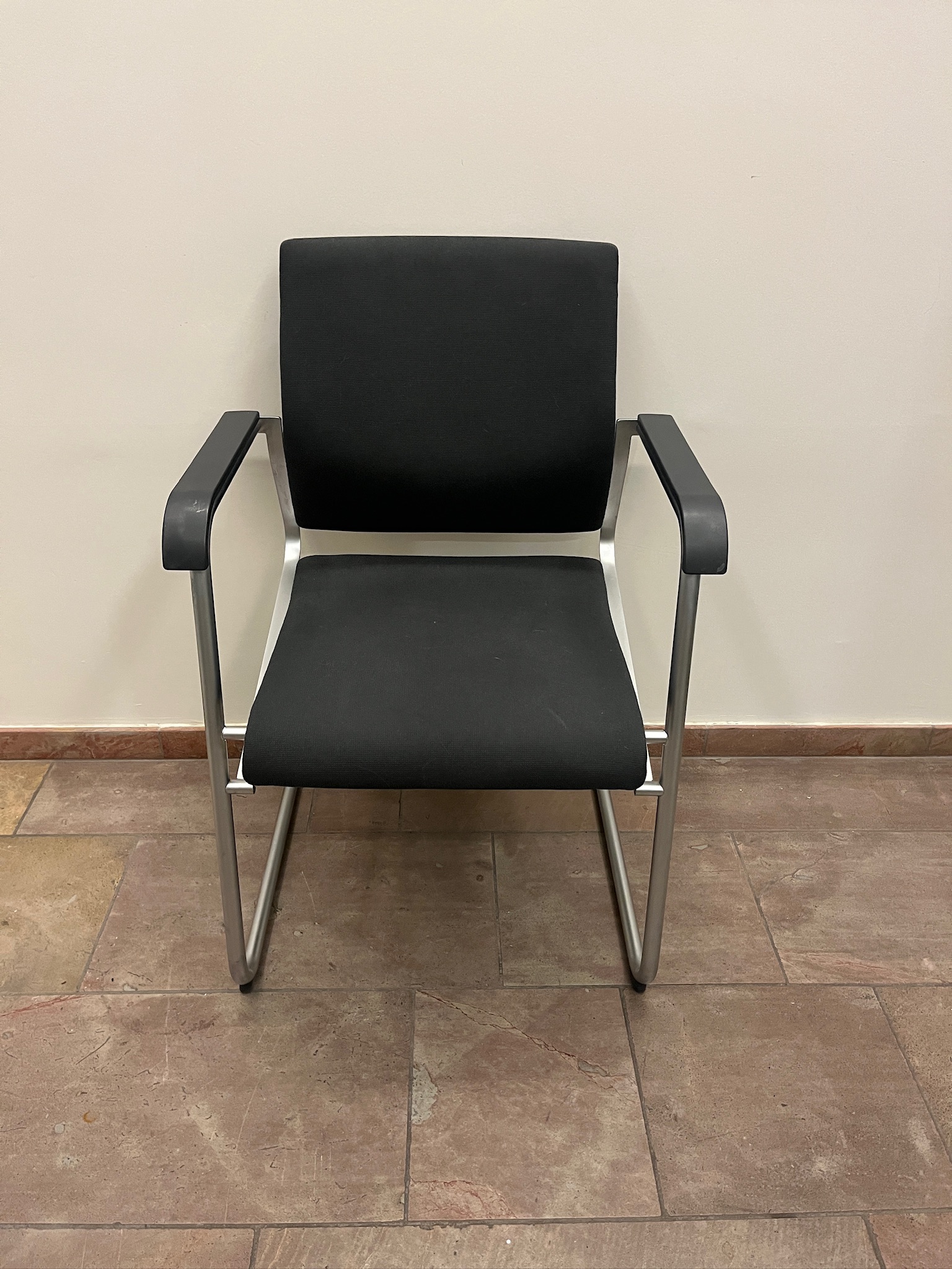SELT / SOLD Wilkhahn stólar, svartir 2