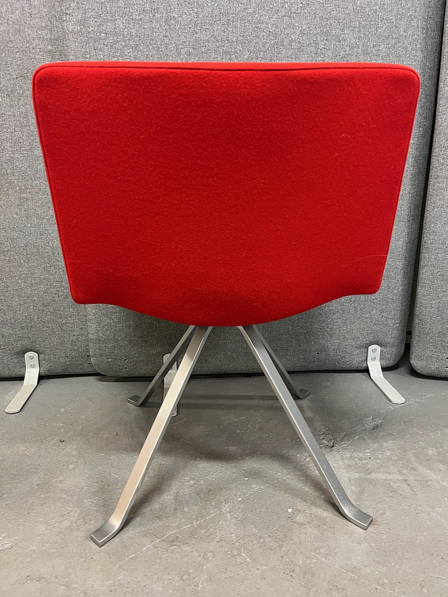 SELT / SOLD Tonon hönnunarstóll 3