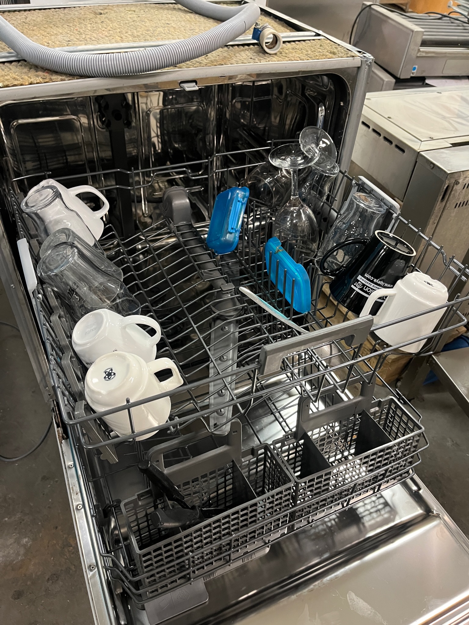 SELT / SOLD Whirlpool uppþvottavél 5