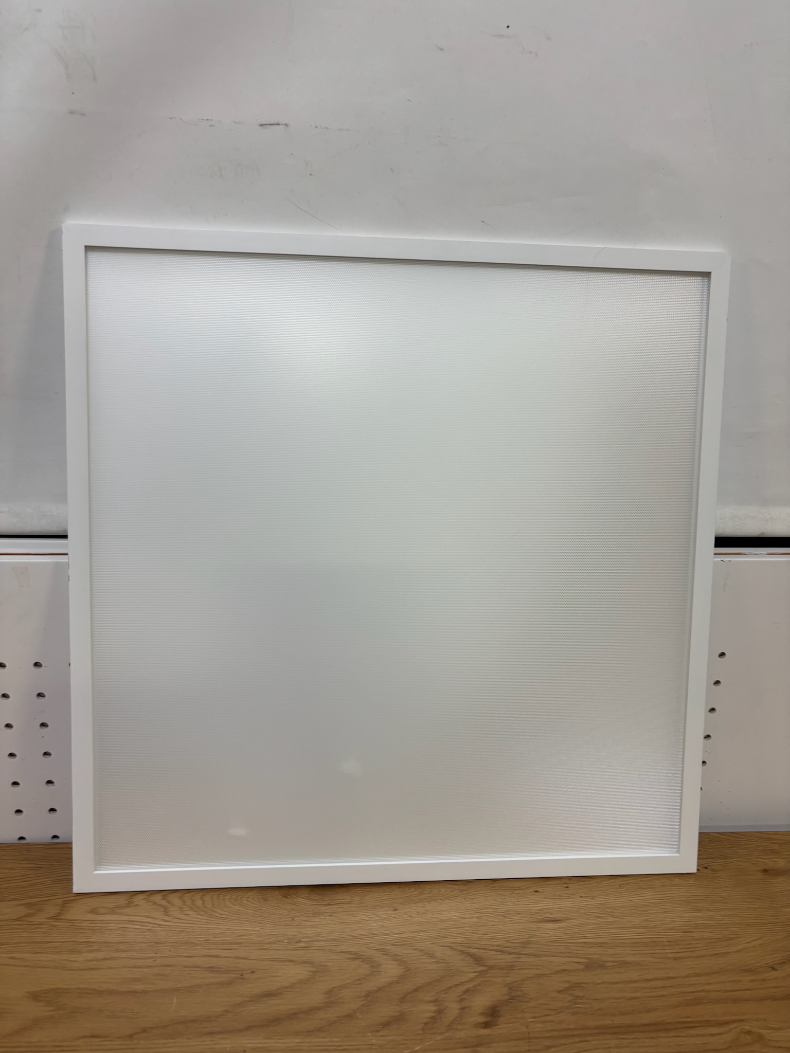 LED kerfisloftaljós - kerfisloftalampi, 595x595mm. (28 stk.)