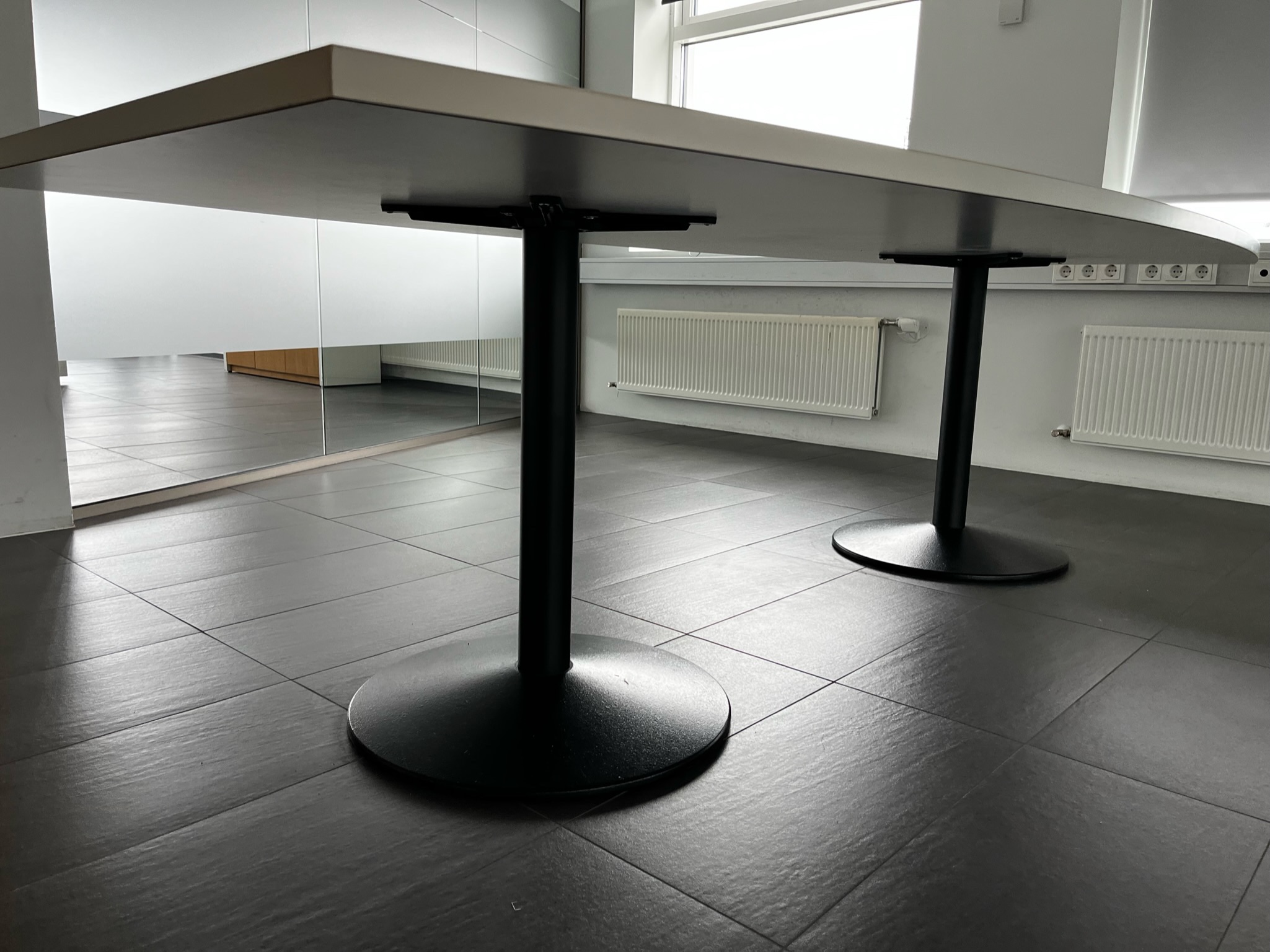SELT / SOLD Fundarborð - 250 x 120 sm. 4