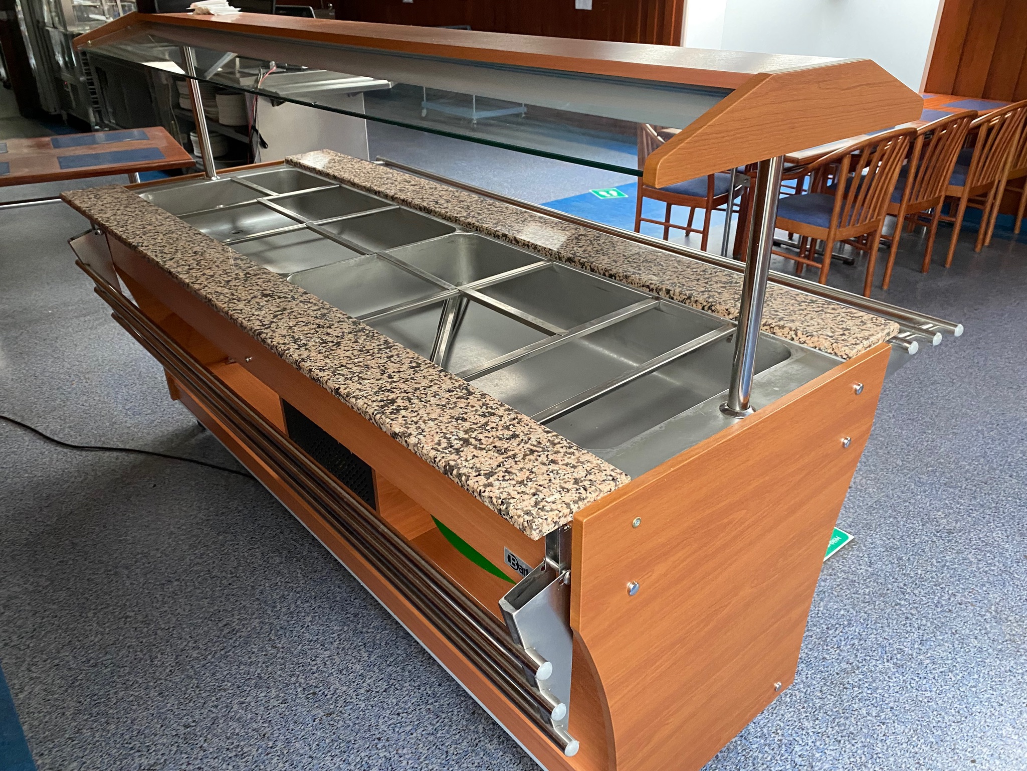 SELT / SOLD - Kæliborð - salatbar frá Bartscher - granít steinplötur- 220 sm. 3