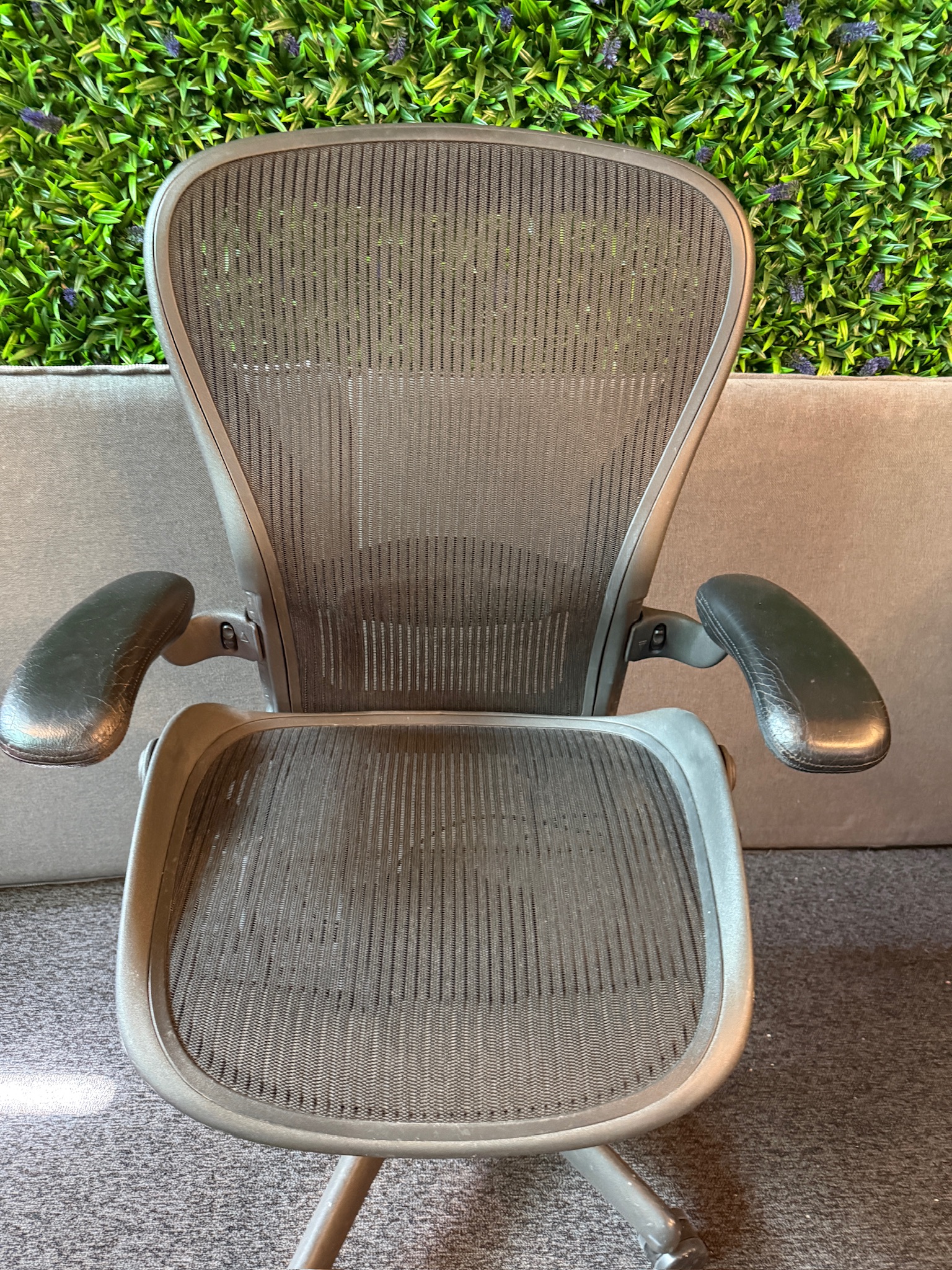 SELT / SOLD Herman Miller Aeron Classic, C stærð 4