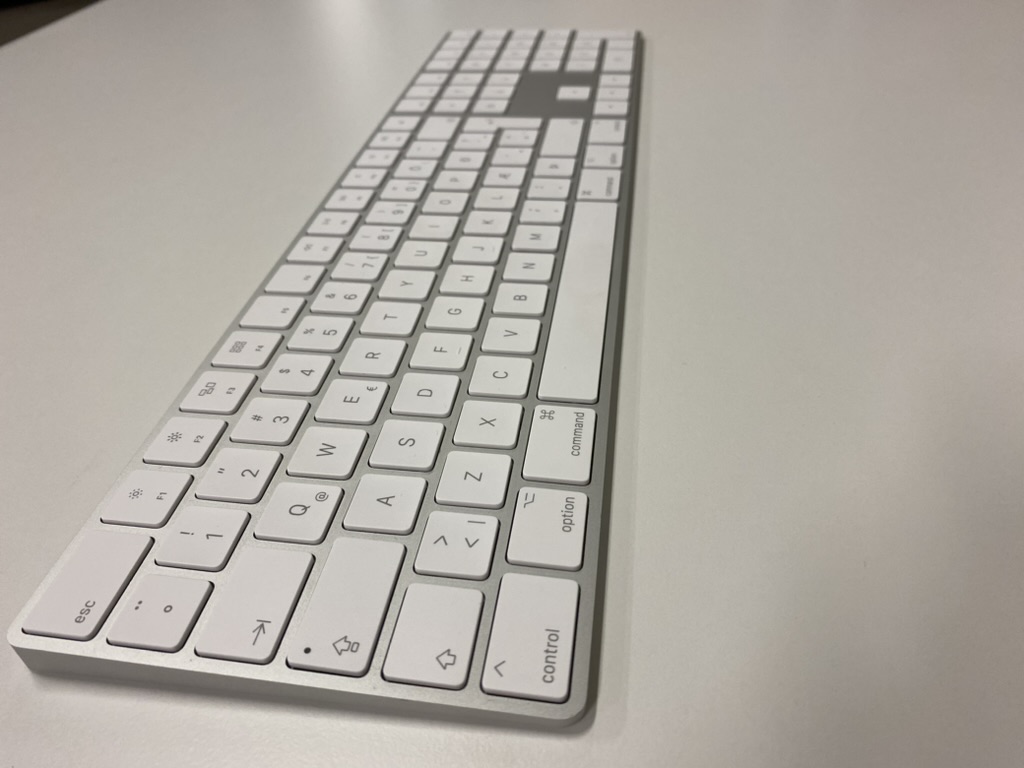 Apple Magic Keyboard með talnaborði 2