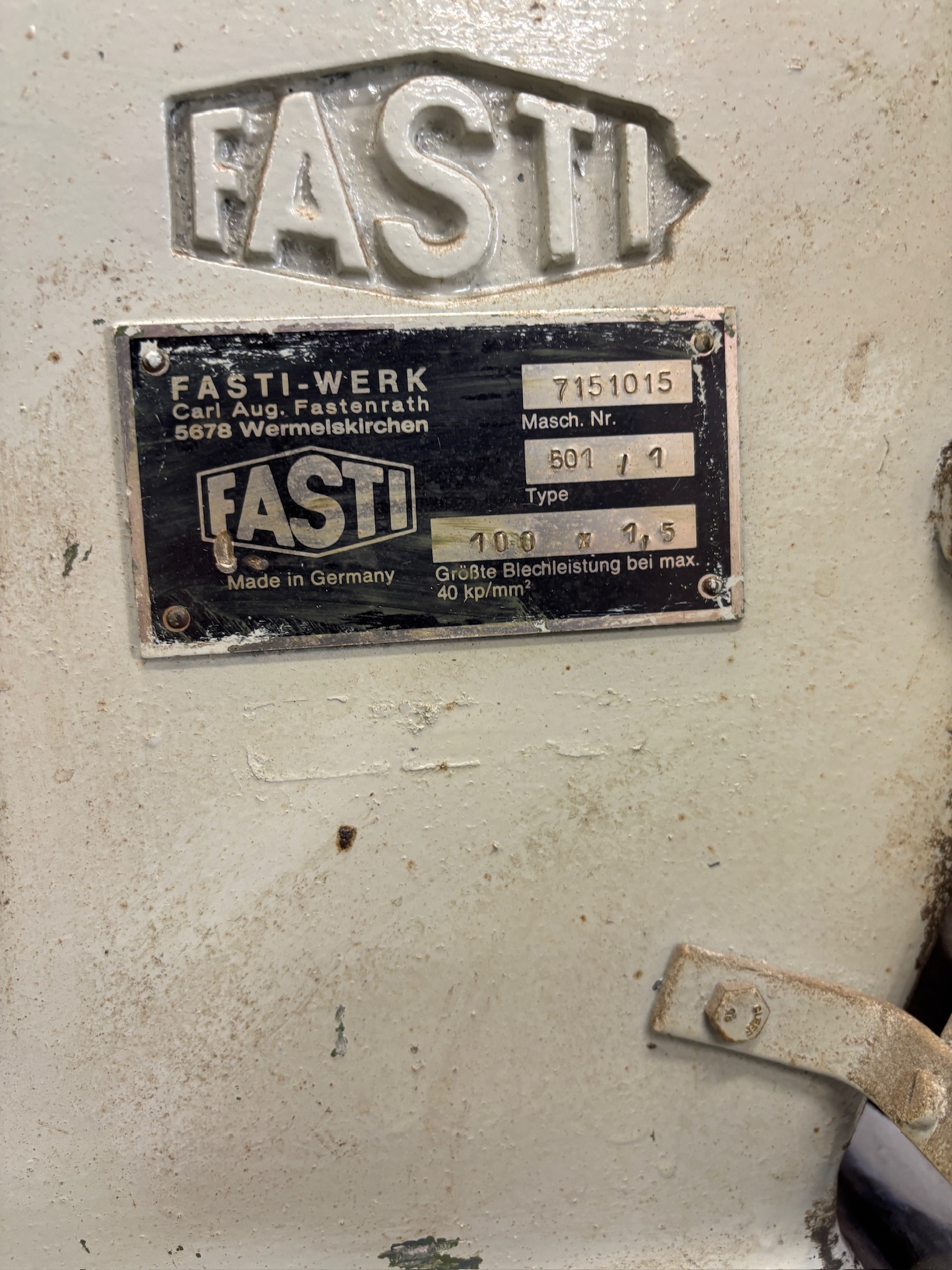 SELT / SOLD - Fasti hringskeri 4
