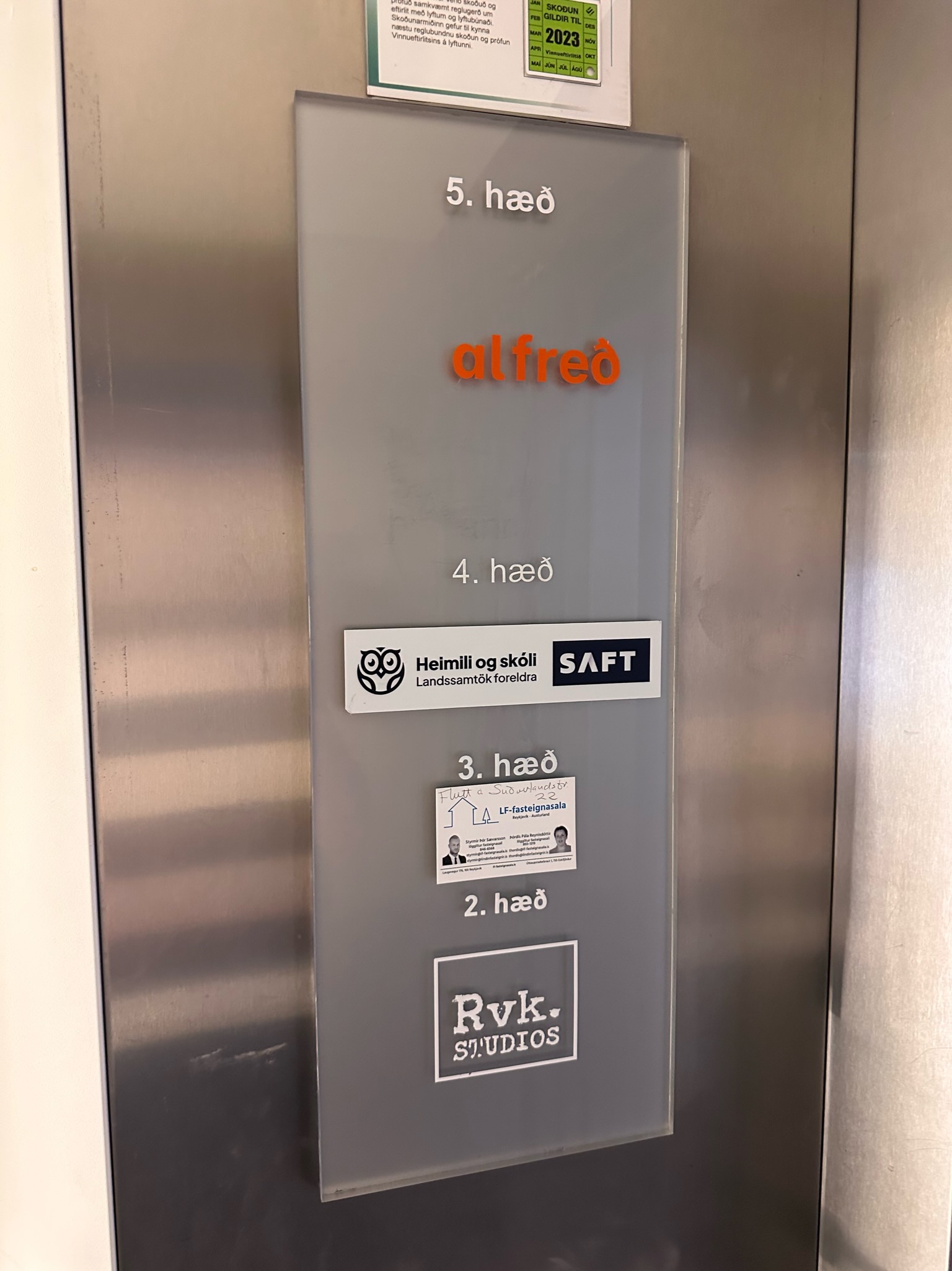 SELT / SOLD - Lyfta OTIS - 5 hæðir 8