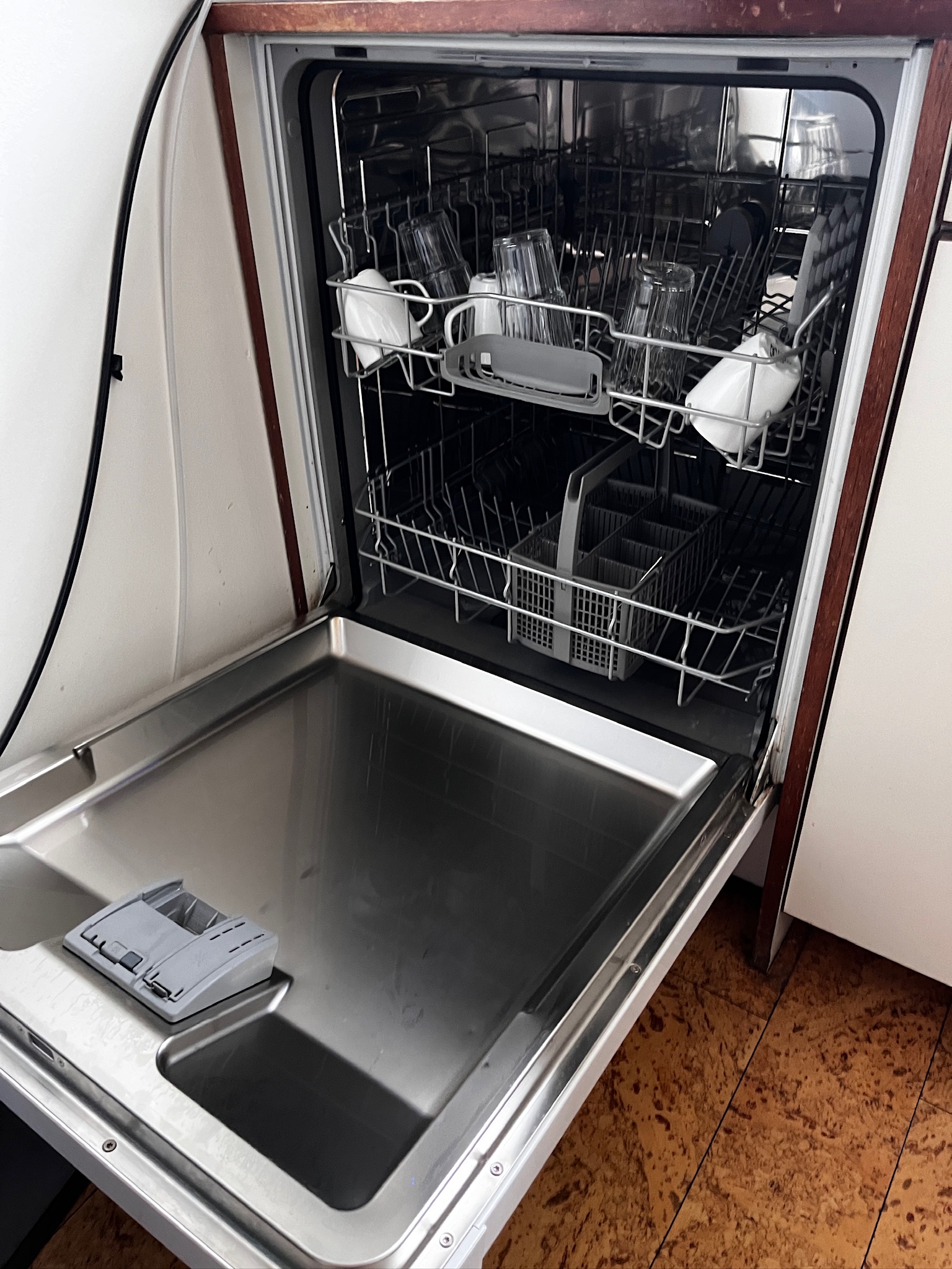 SELT / SOLD Siemens IQ100 uppþvottavél 2