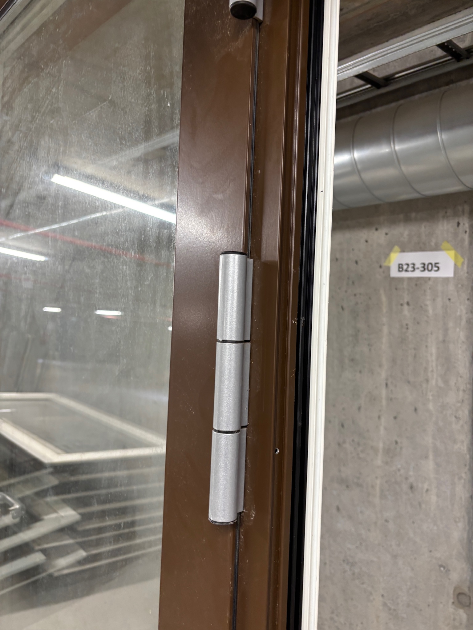 SELT / SOLD Svalahurð úr áli, H222xB101,5sm. - Umframefni 8