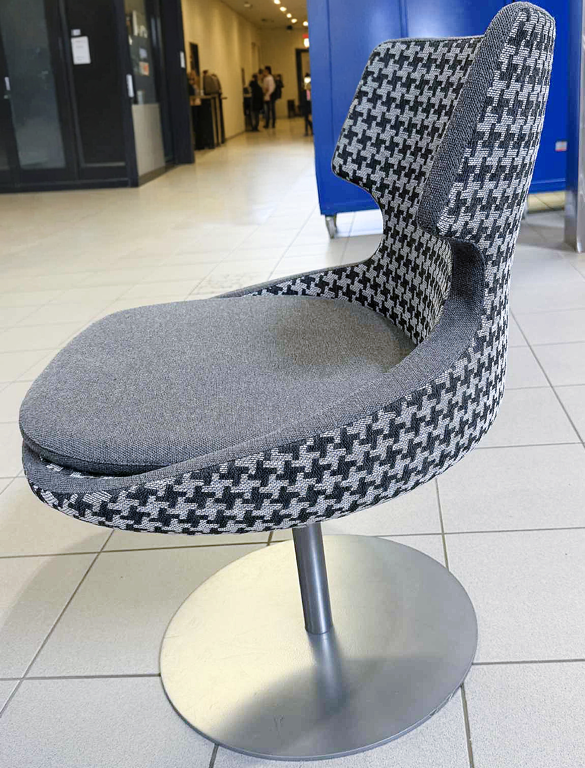 SELT / SOLD Hægindastóll 3