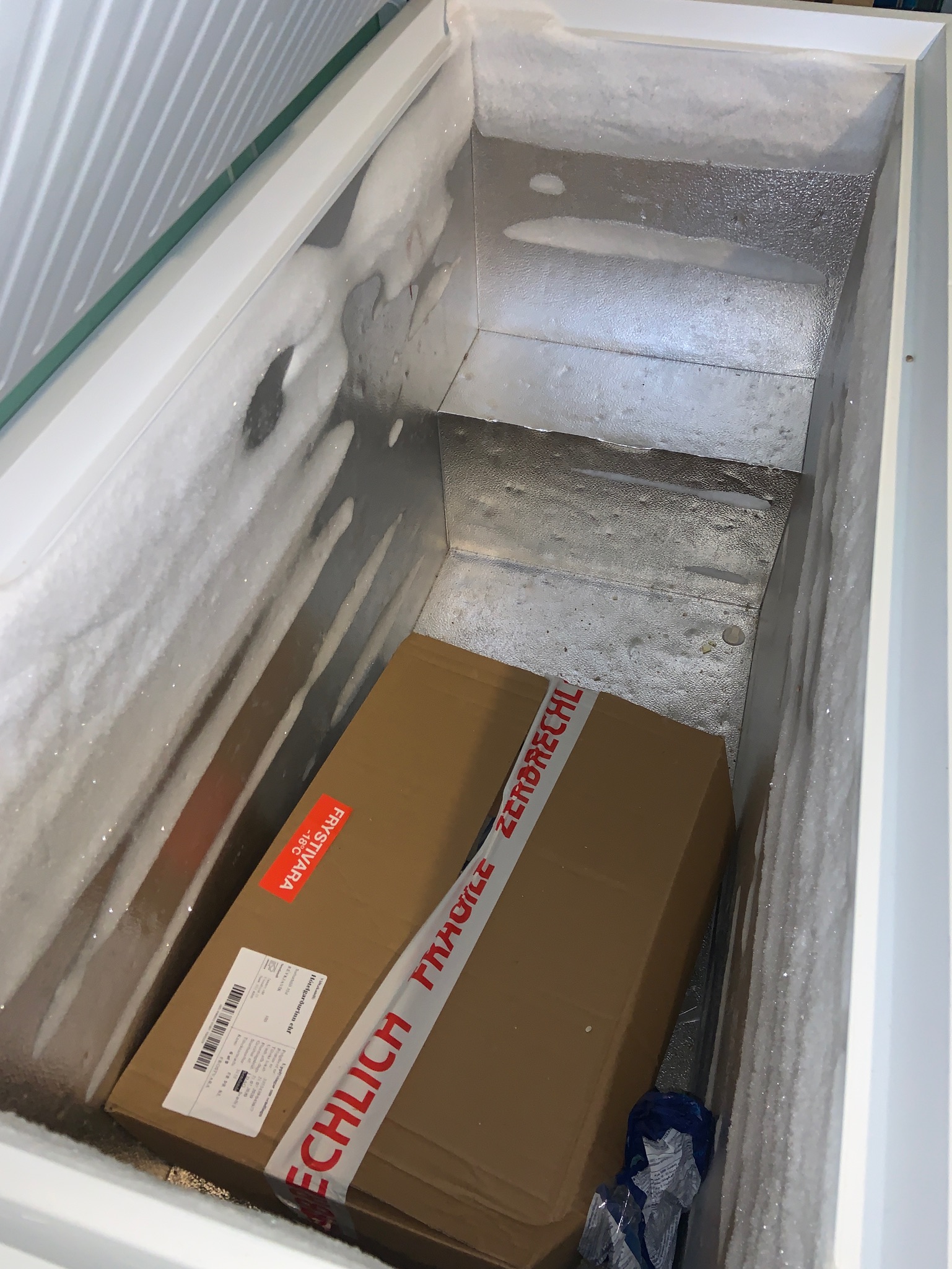 Electrolux frystikista 400L 5