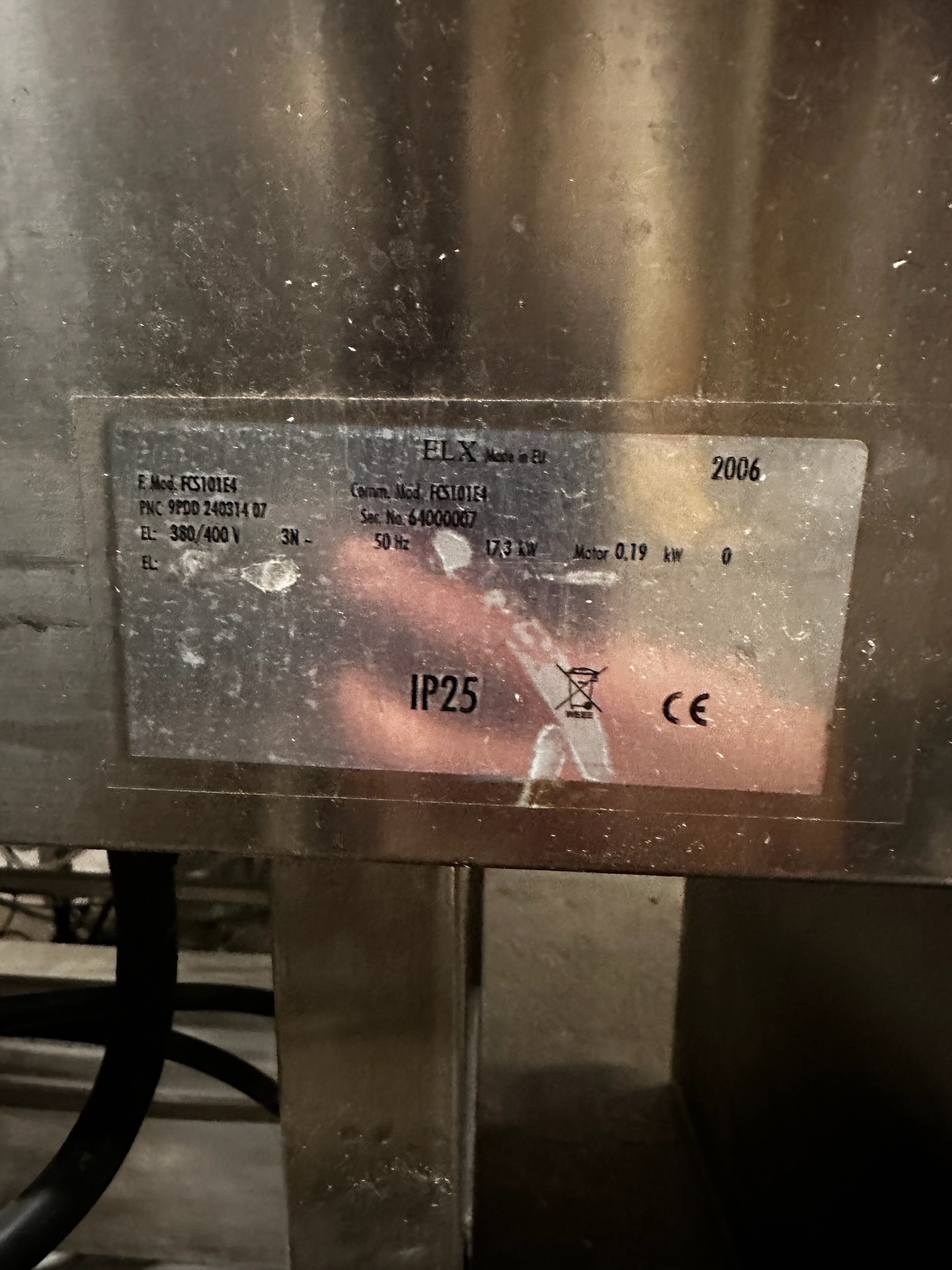 SELT / SOLD Zanussi ofn, 10 skúffur 10