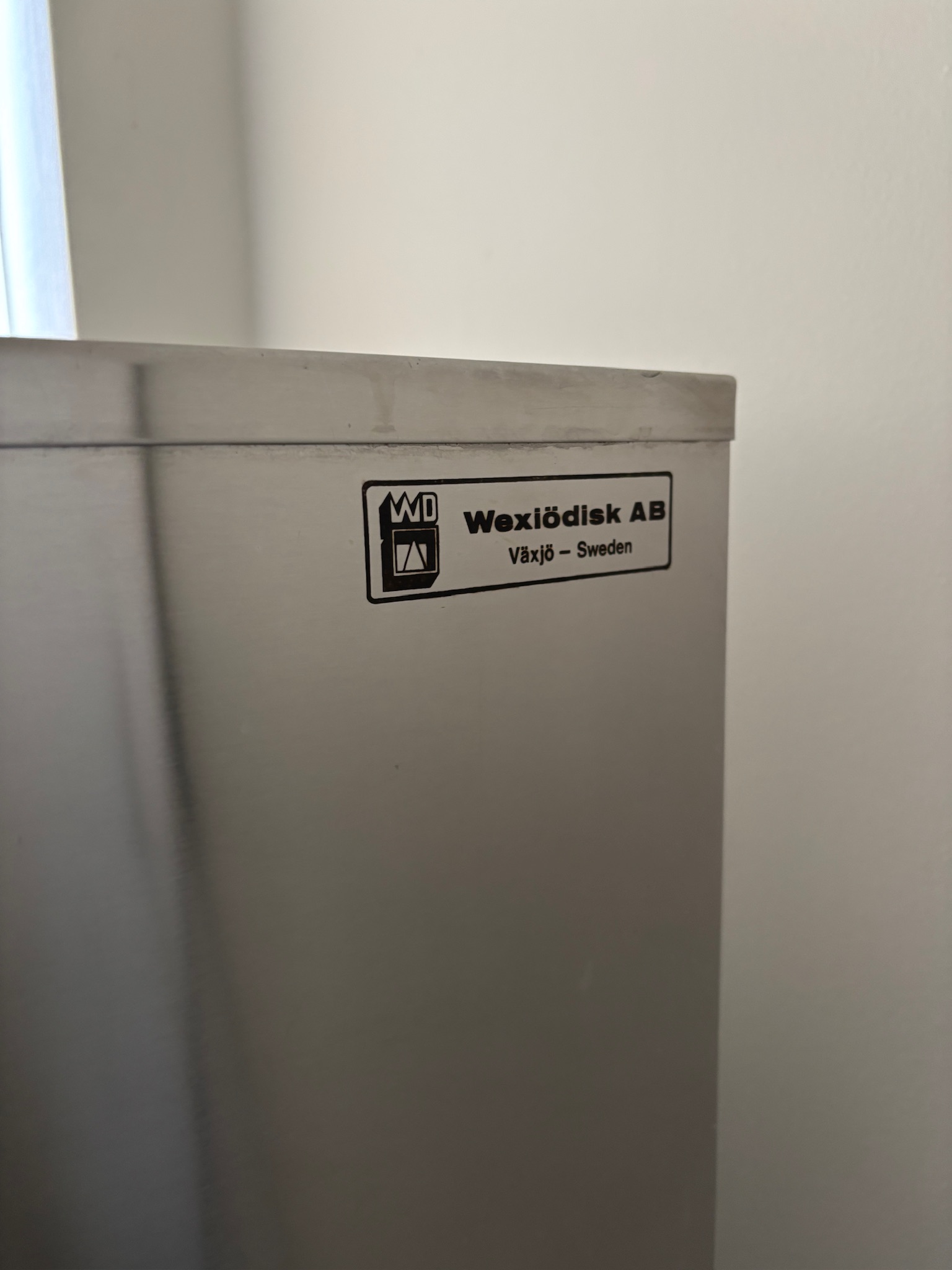 SELT / SOLD Wexiödisk húddvél 9