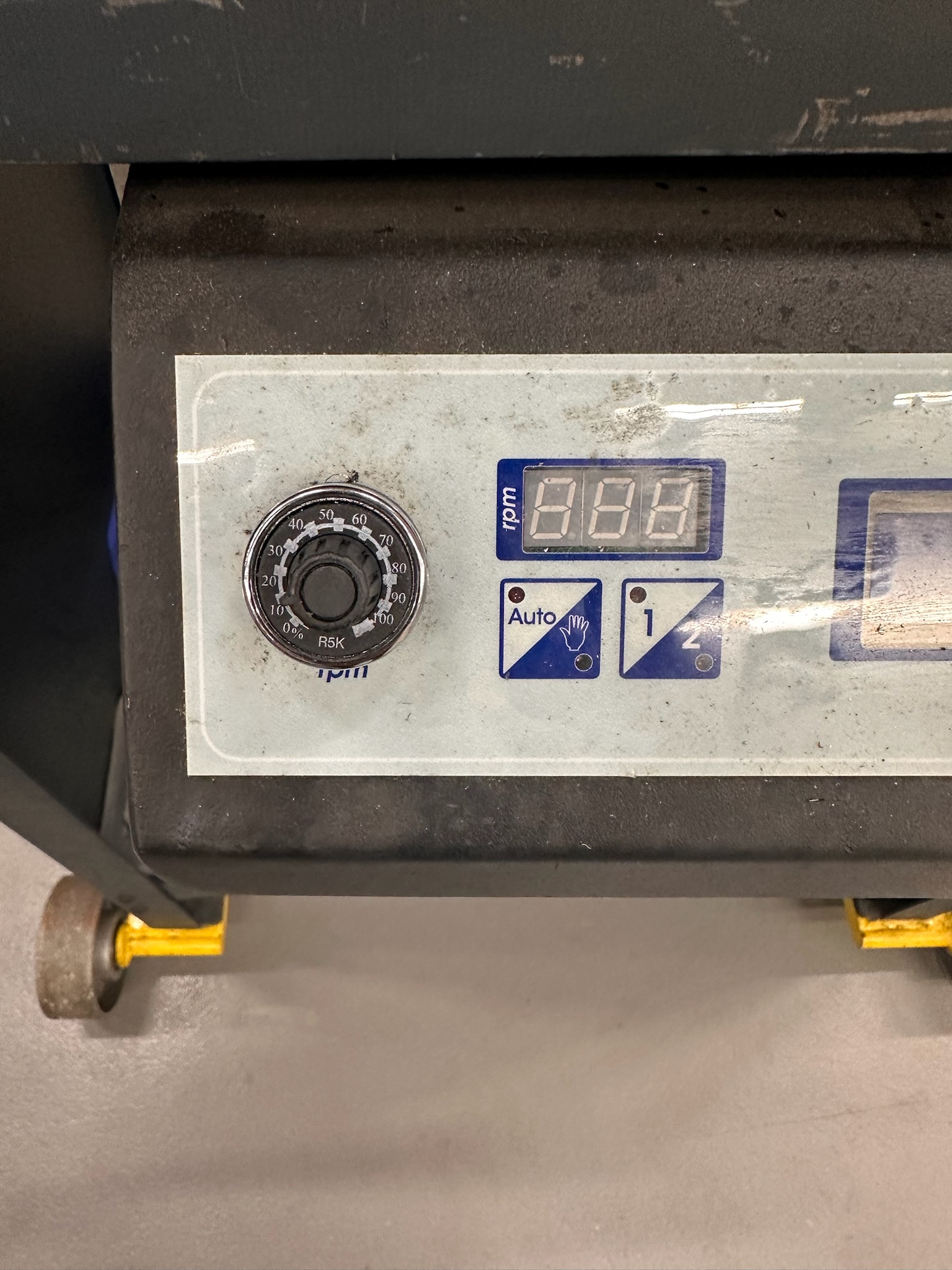 SELT / SOLD - CMA Machine Tools Rerm 24 c tapping vél- snikkvél 10