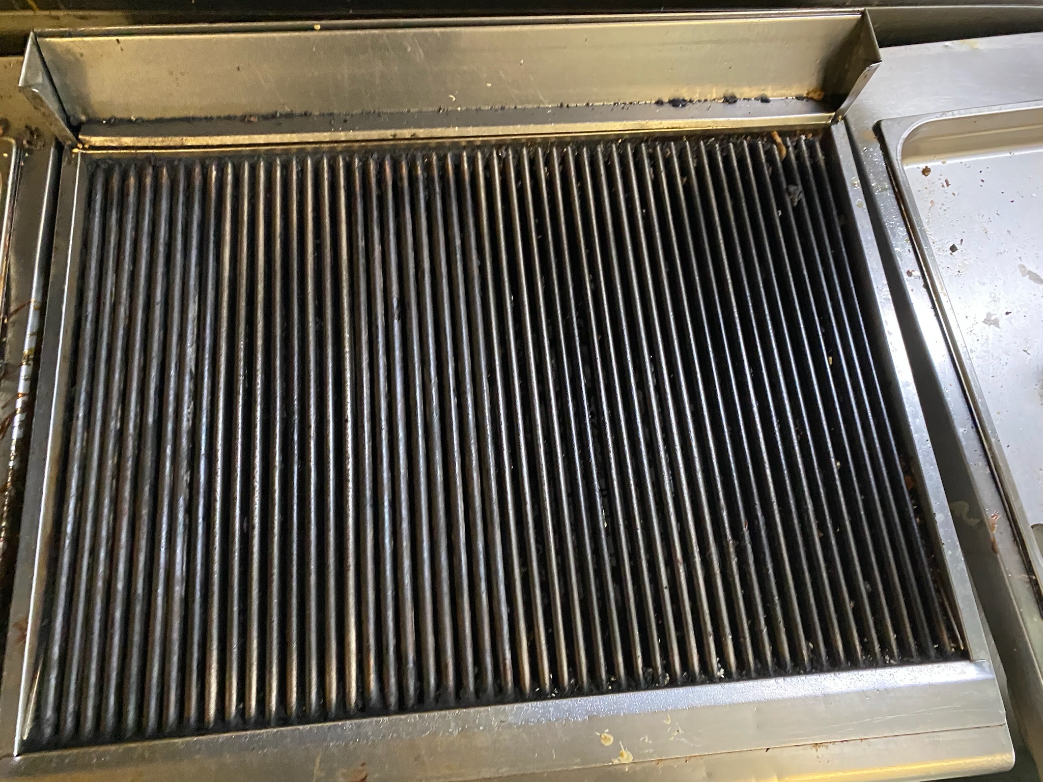 SELT / SOLD Grillvapor rafmagnsgrill, B80 x D70 x H34 sm. 4