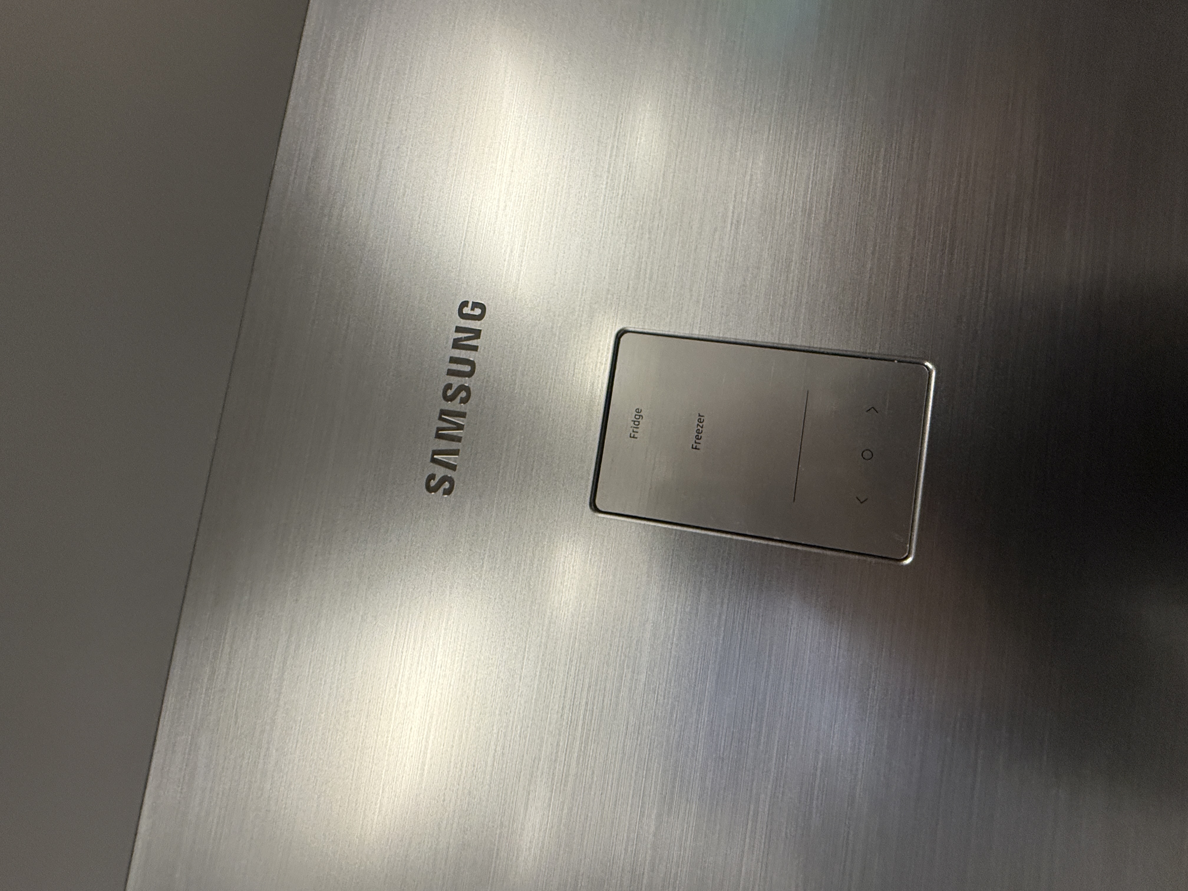 SELT / SOLD Samsung kæli og frystiskápur (2022) 11