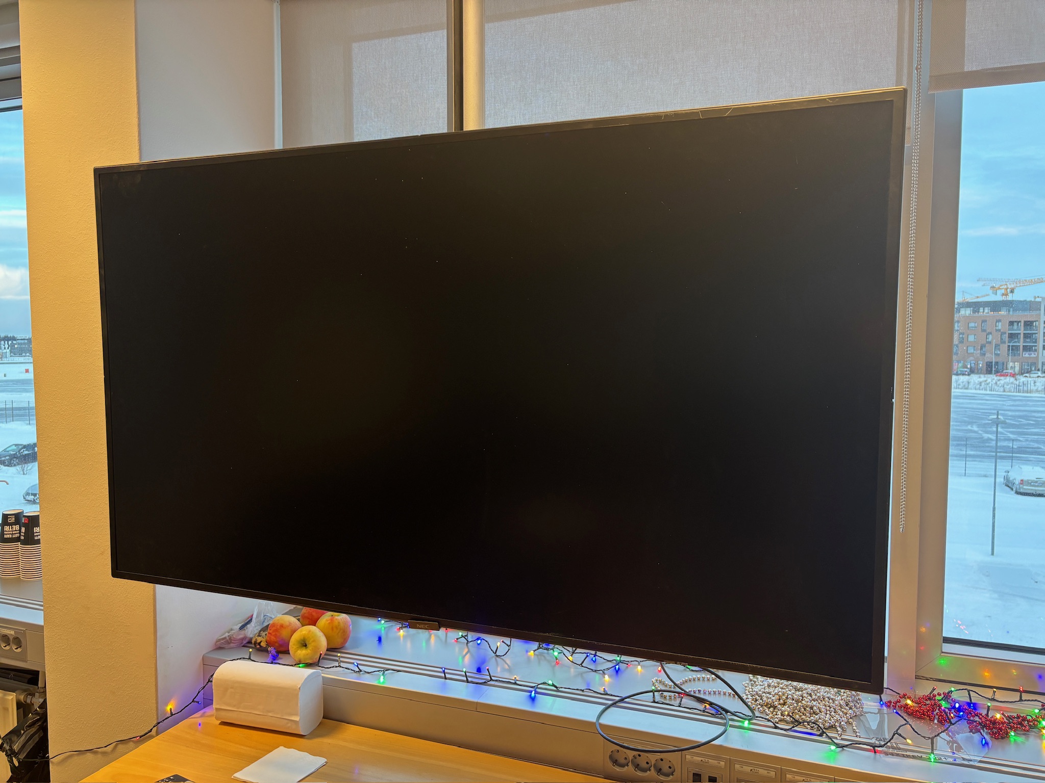 SELT / SOLD NEC 55" P554 Digital Signage fundar- og upplýsingaskjár 24/7 m