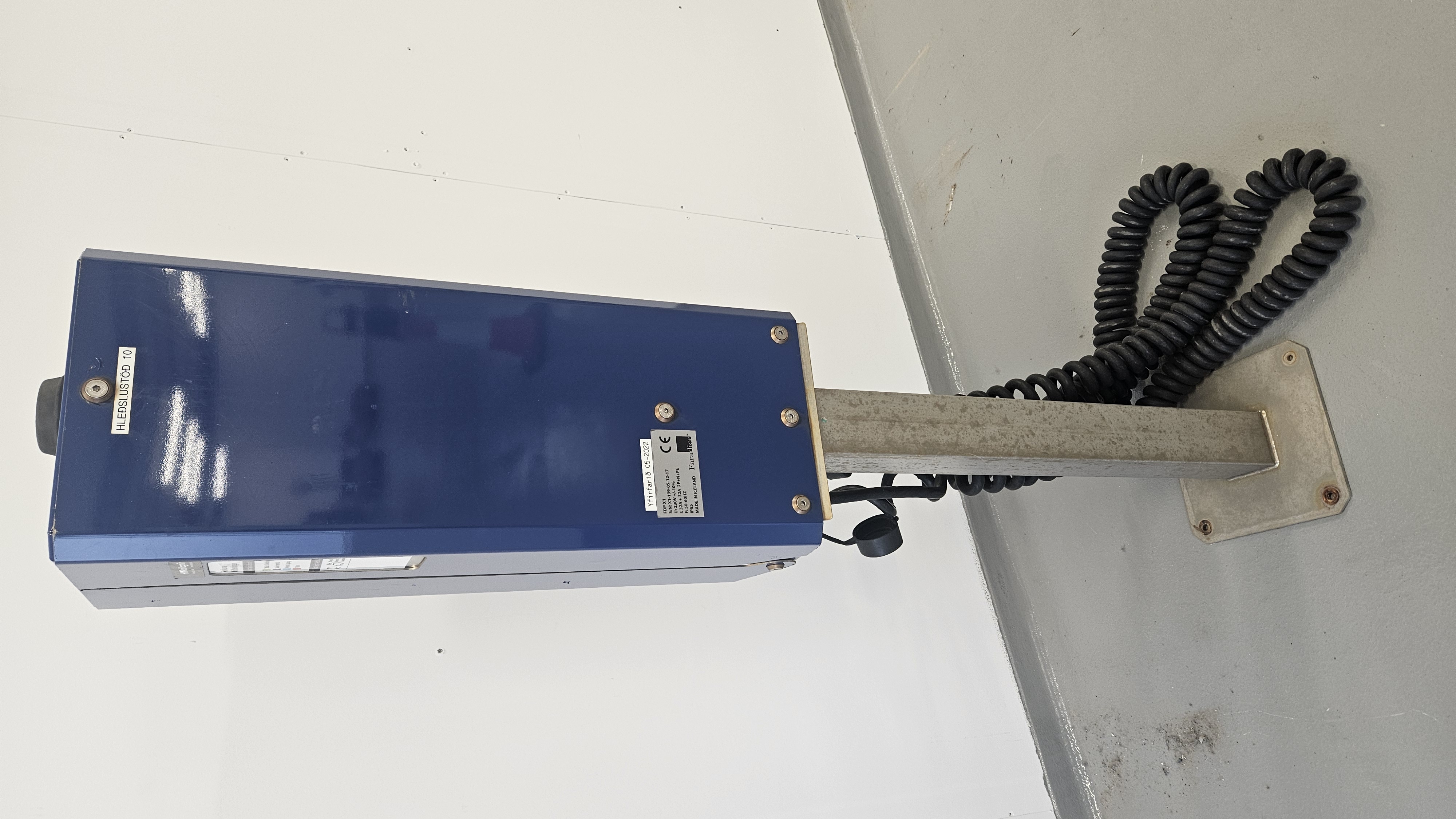 SELT / SOLD Hleðslustöð fyrir tvo bíla 2*22 KW fyrir heimilið eða fyrirtækið 2