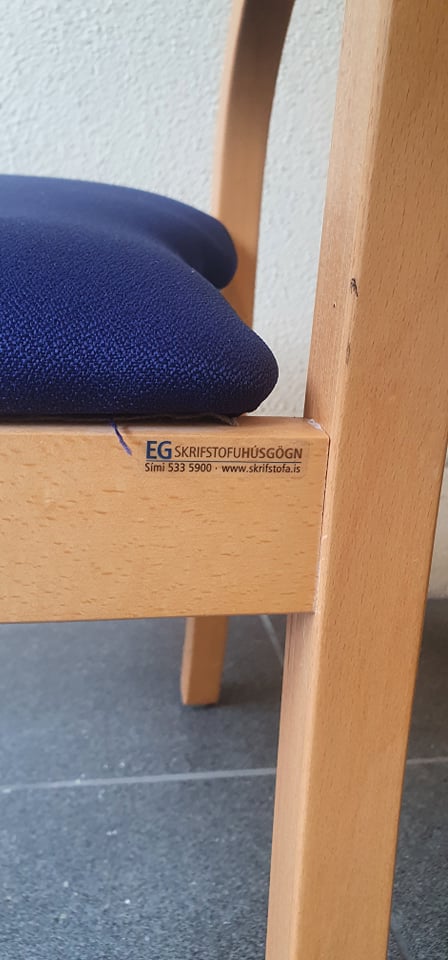 Selt/Endurnýtt-Viðartaustólar bláir 6