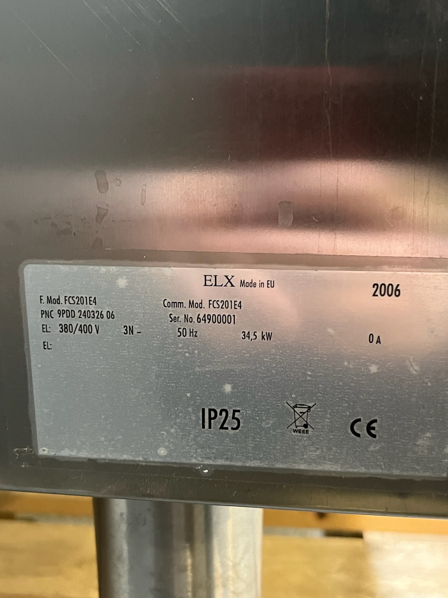 SELT / SOLD Zanussi gufuofn, 20 skúffur 7
