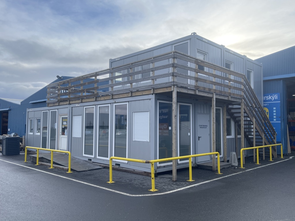 SELT / SOLD - Gámahús, kennslustofur, vinnubúðir, mötuneyti - 6+3 eða 9 einingar