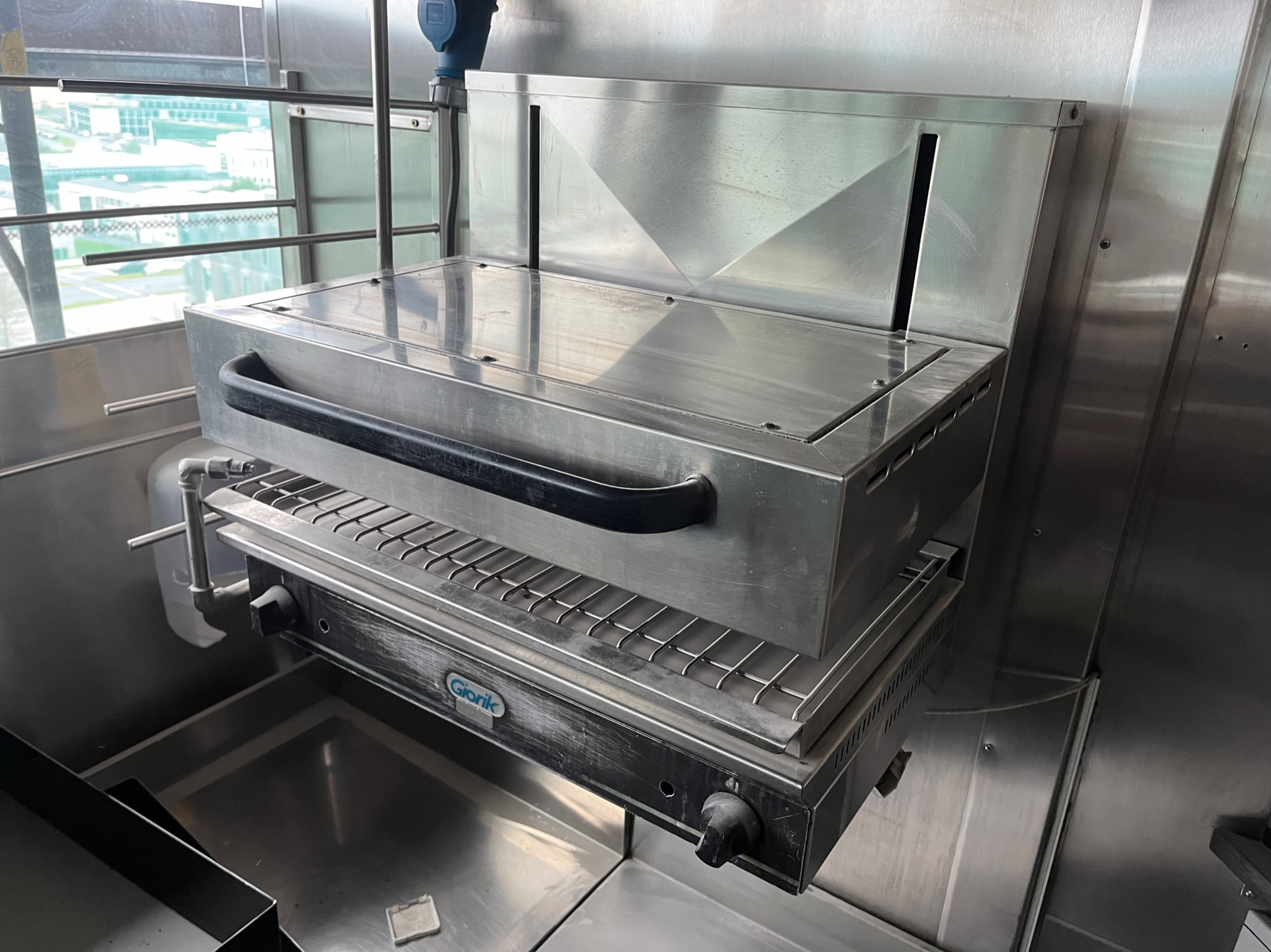 SELT / SOLD Giorik Traditional 450mm Salamander SRE1410T