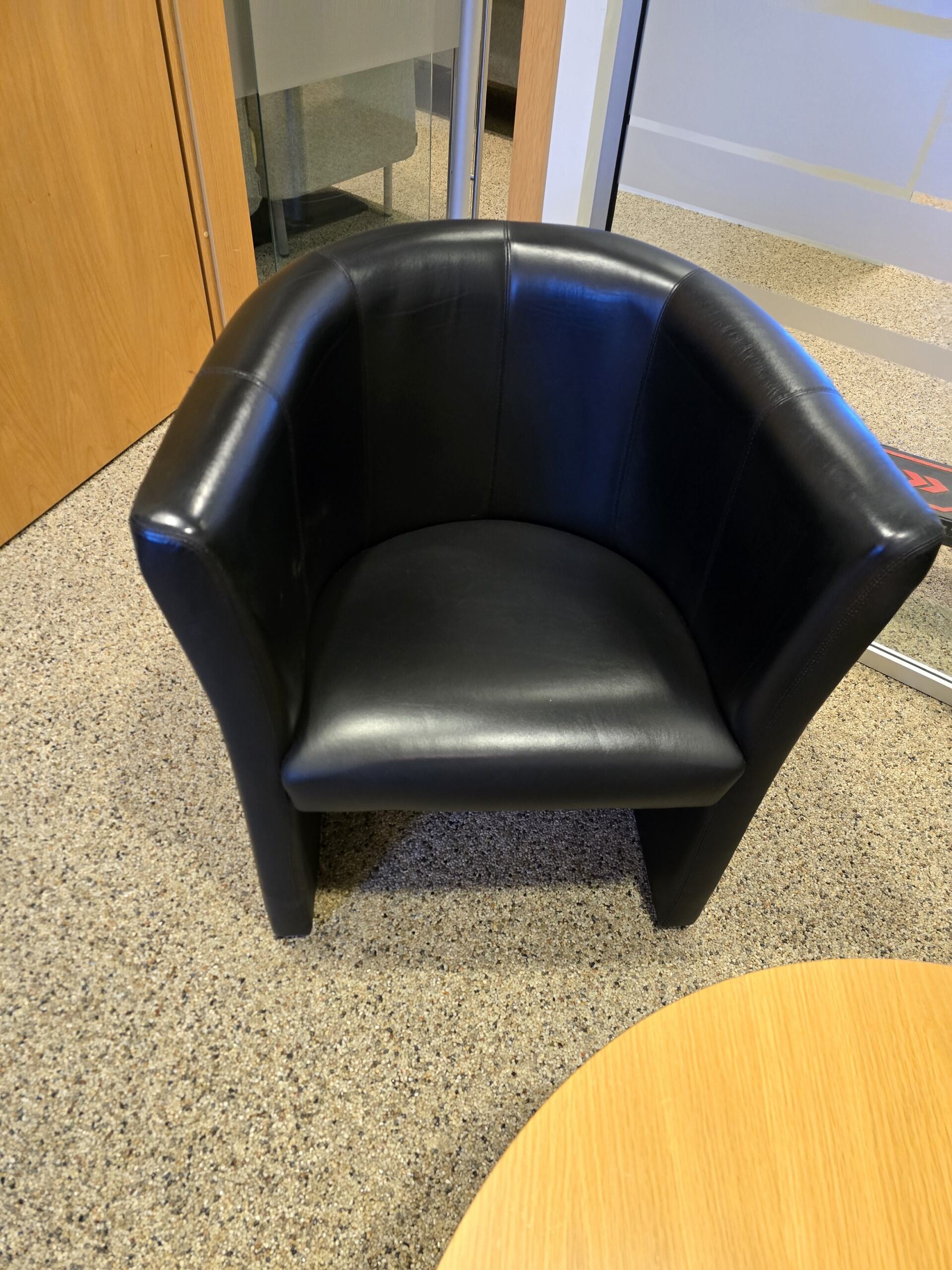 SELT / SOLD NowyStyl leðursófasett frá Pennanum, 2+1 2