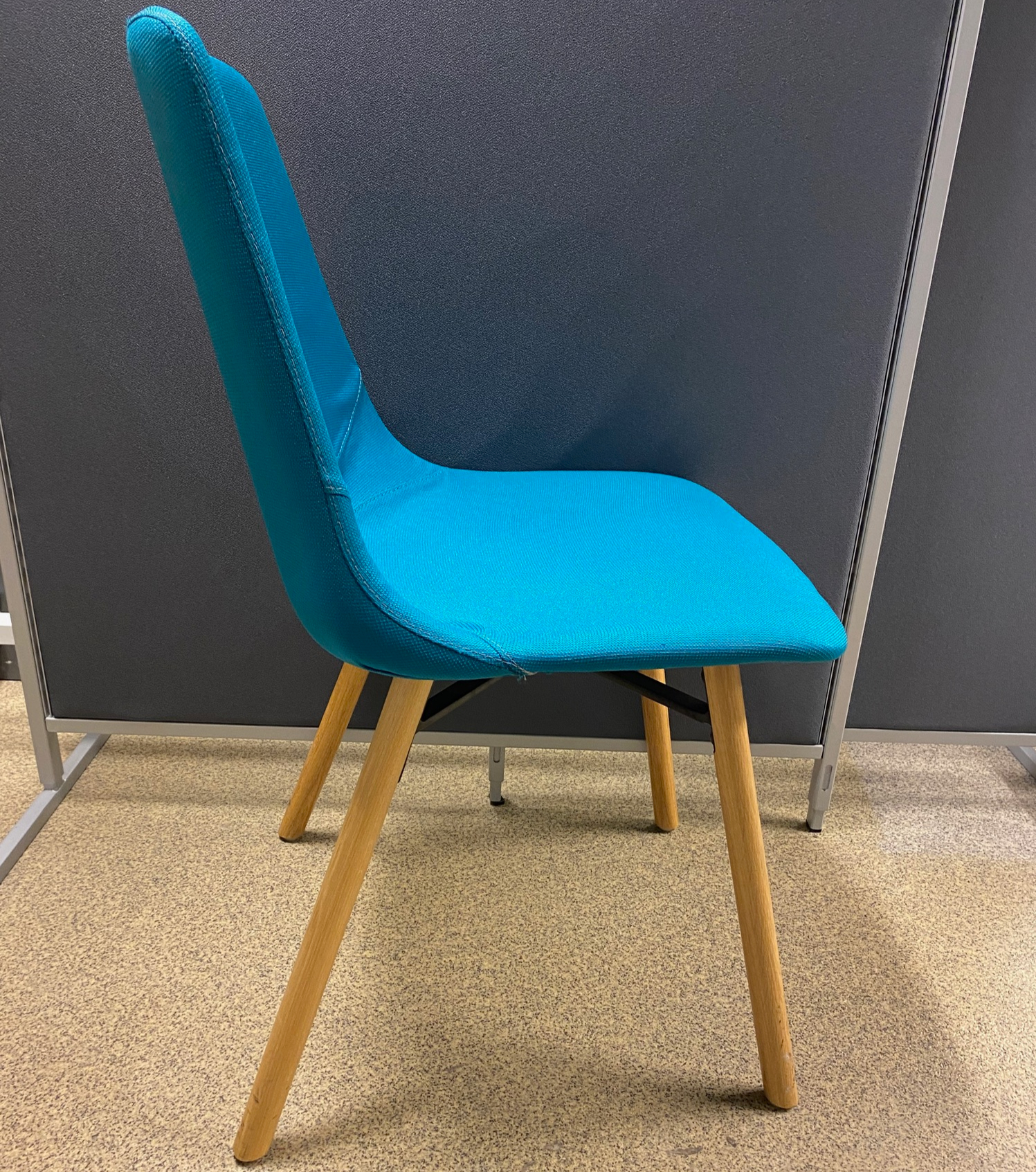 SELT / SOLD Spuni hönnunarstólar frá Á. Guðmundsson