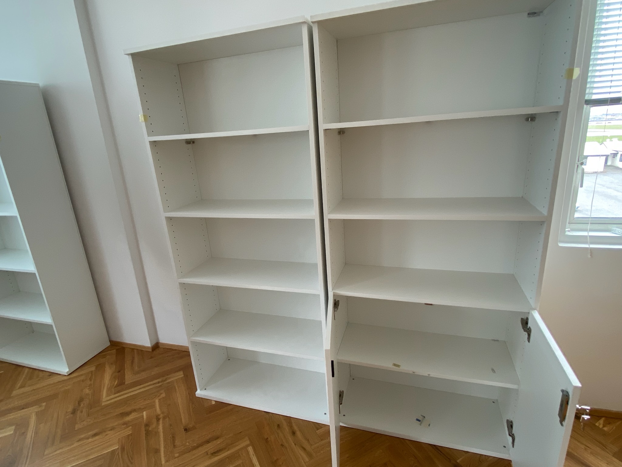 SELT / SOLD Nýlegir skápar frá Pennanum 179x80 2