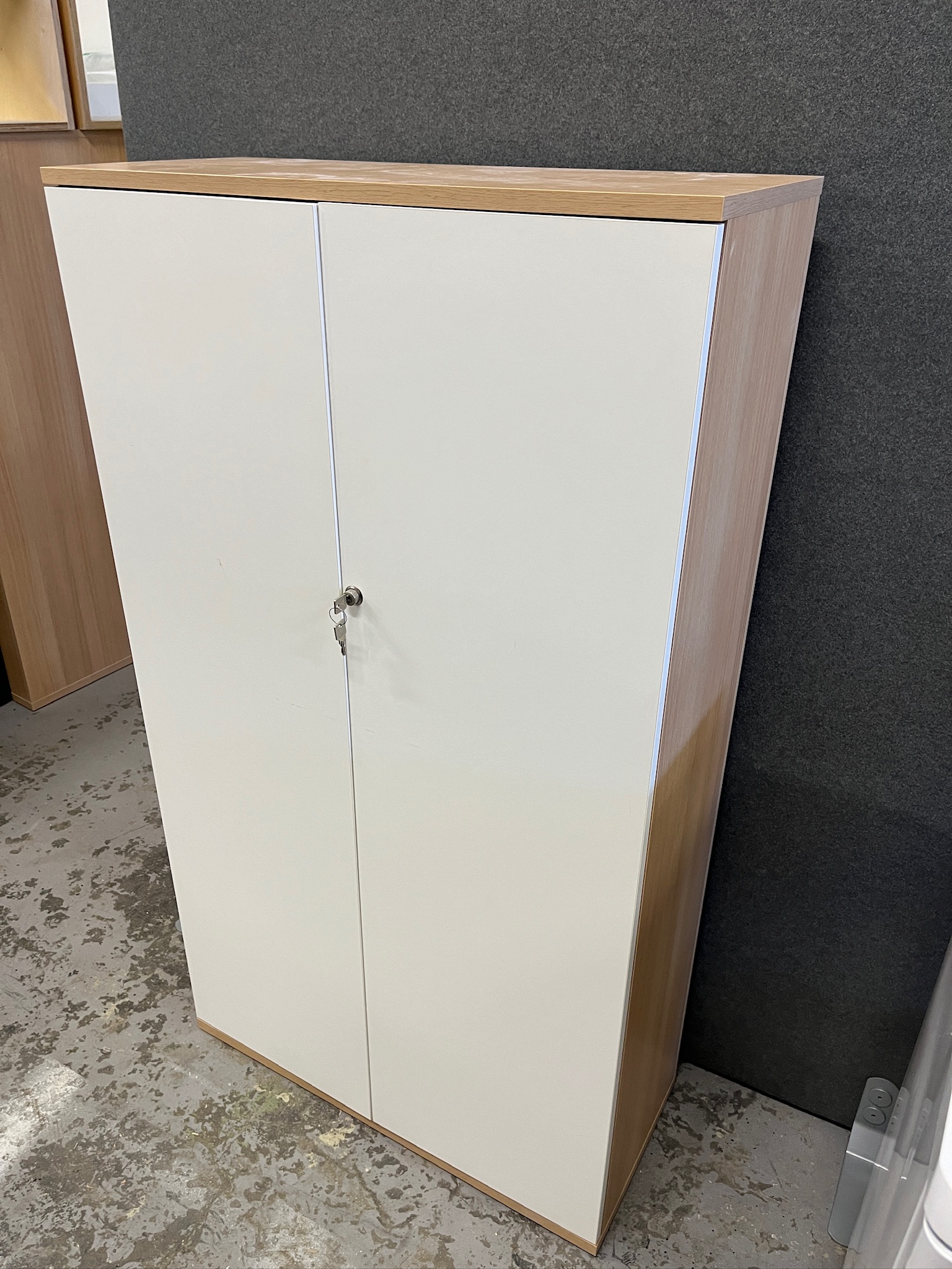 SELT / SOLD Fansa skápar frá Pennanum, H144 x B80 x D34 sm. 3