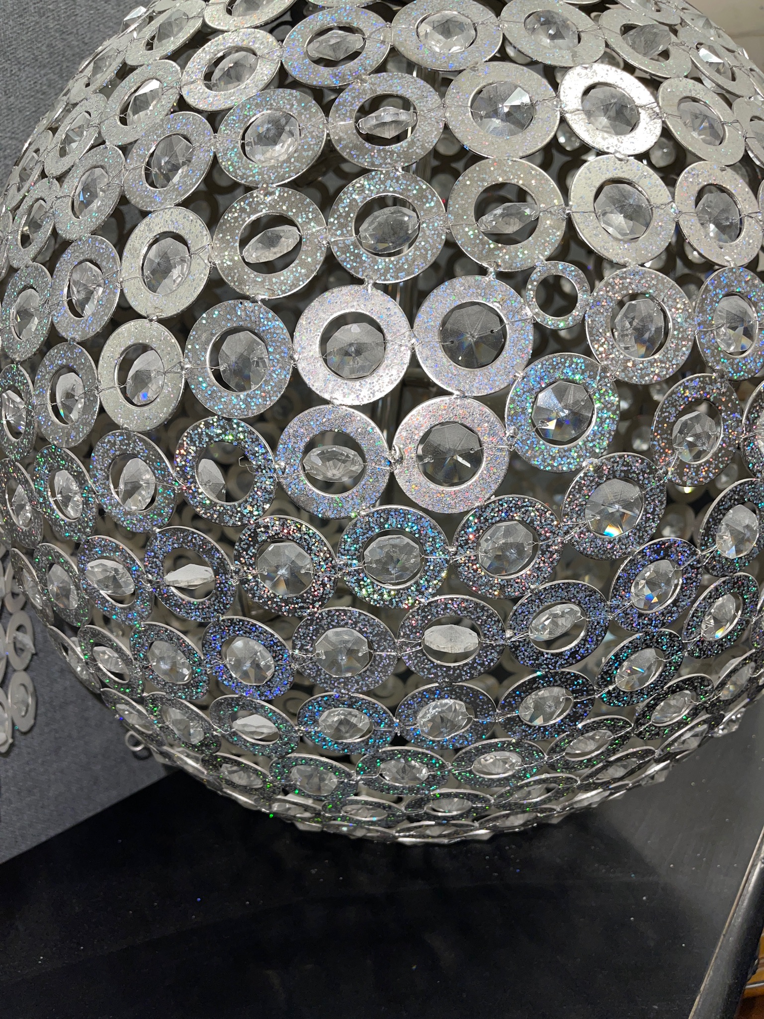 SELT - Geggjuð Diamond ljósakróna 60 sm 11