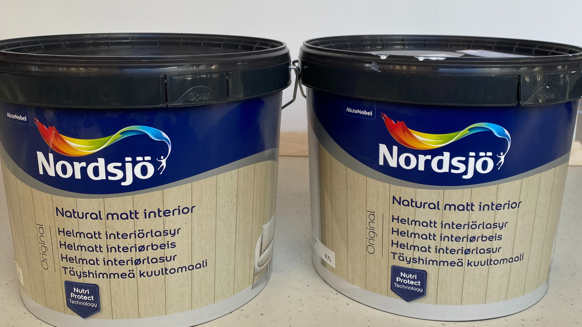SELT/SOLDNordsjö lakk - nýtt - ónotað - 19 lítrar - fallega ljós 3