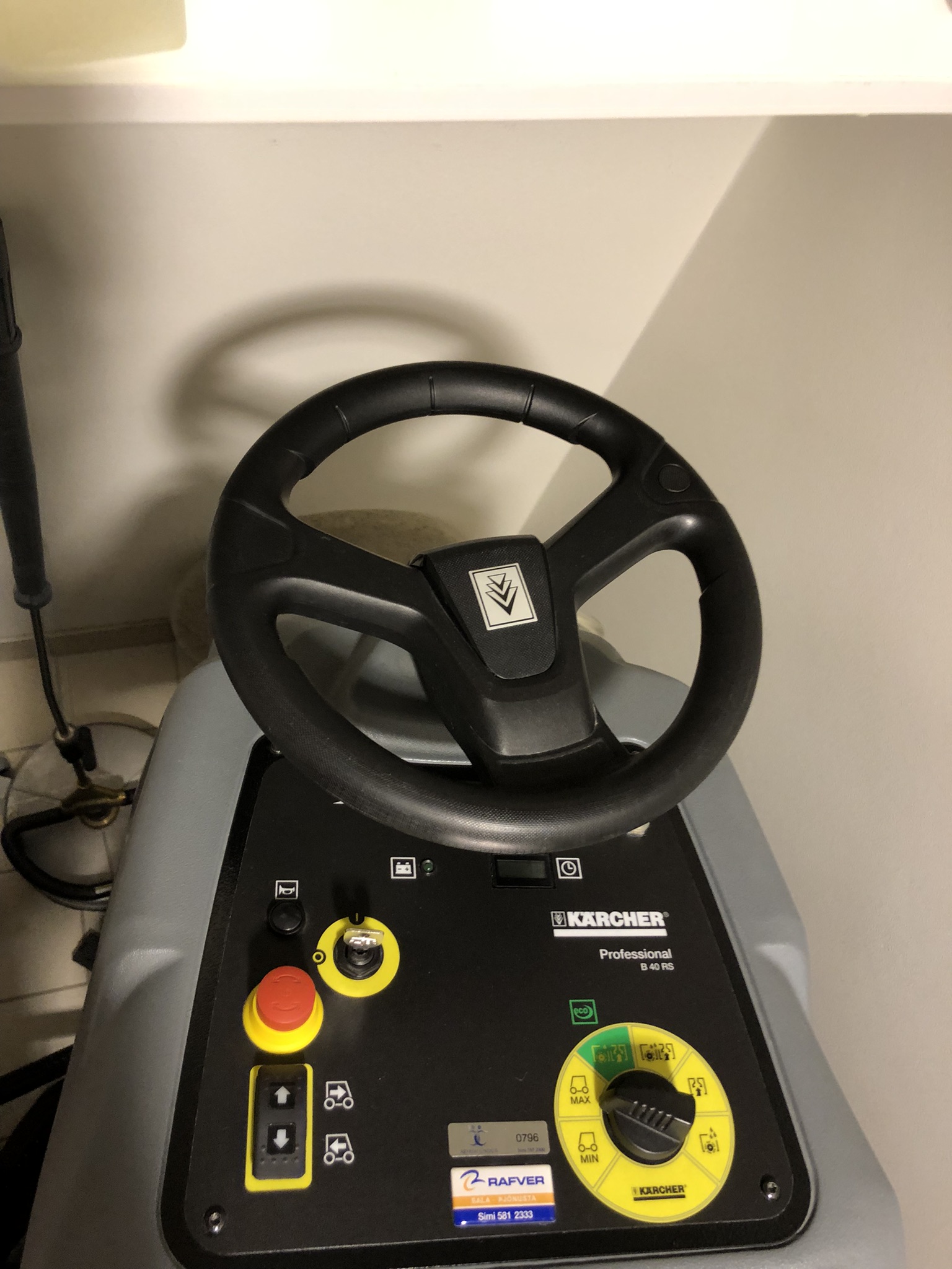 SELT / SOLD Karcher Professional B 40 RS - skúringavél - ræstivél 9