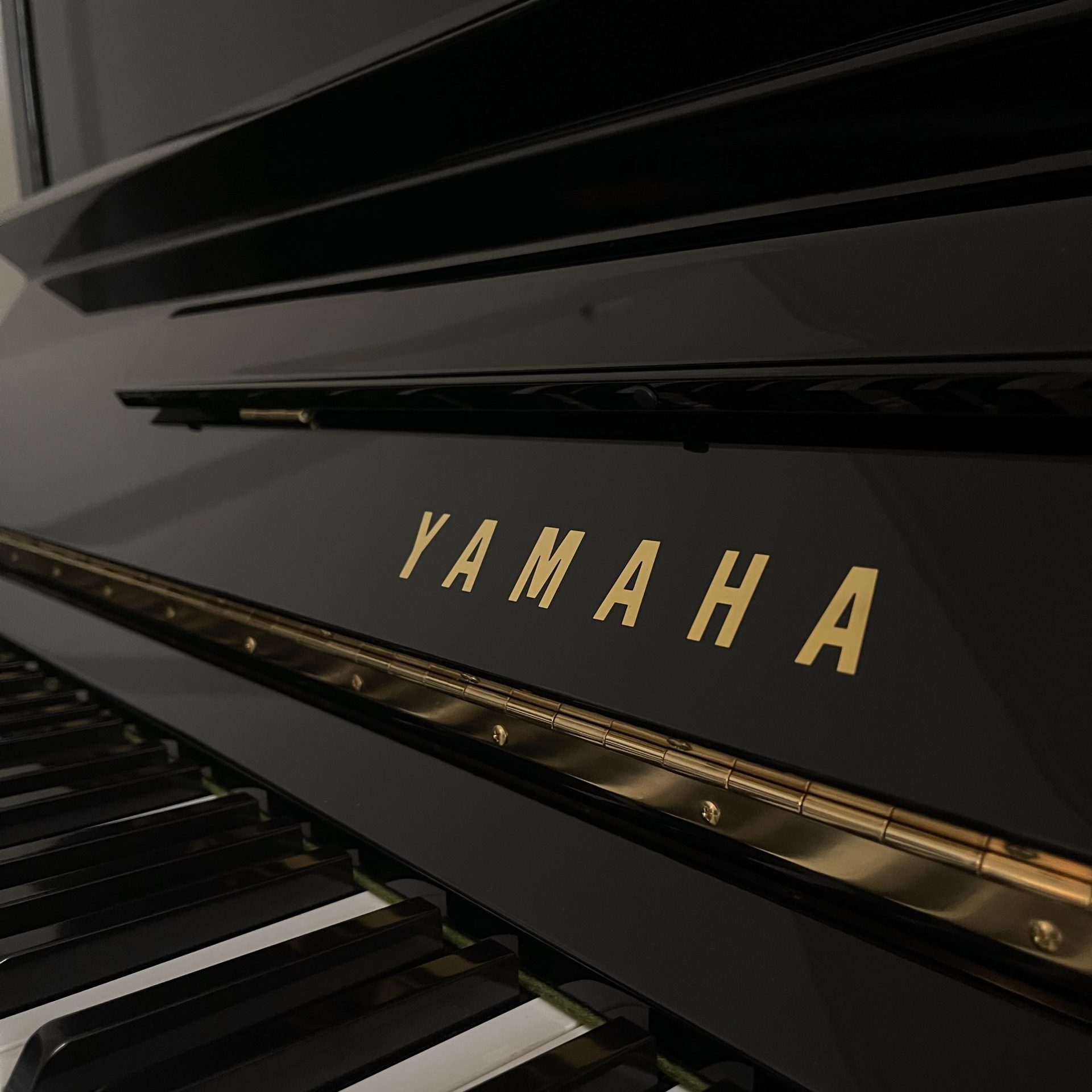 SELT / SOLD - Glæsilegt Yamaha U3AS UPRIGHT PIANO Black 3